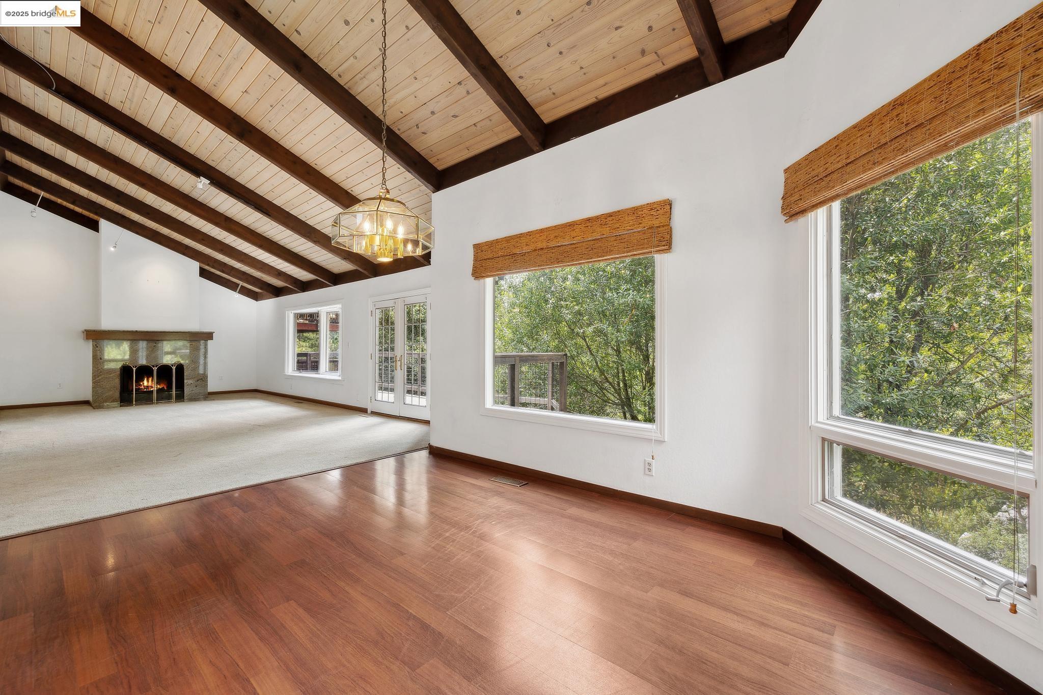 Detail Gallery Image 9 of 42 For 7140 Thorndale Dr, Oakland,  CA 94611 - 4 Beds | 4 Baths