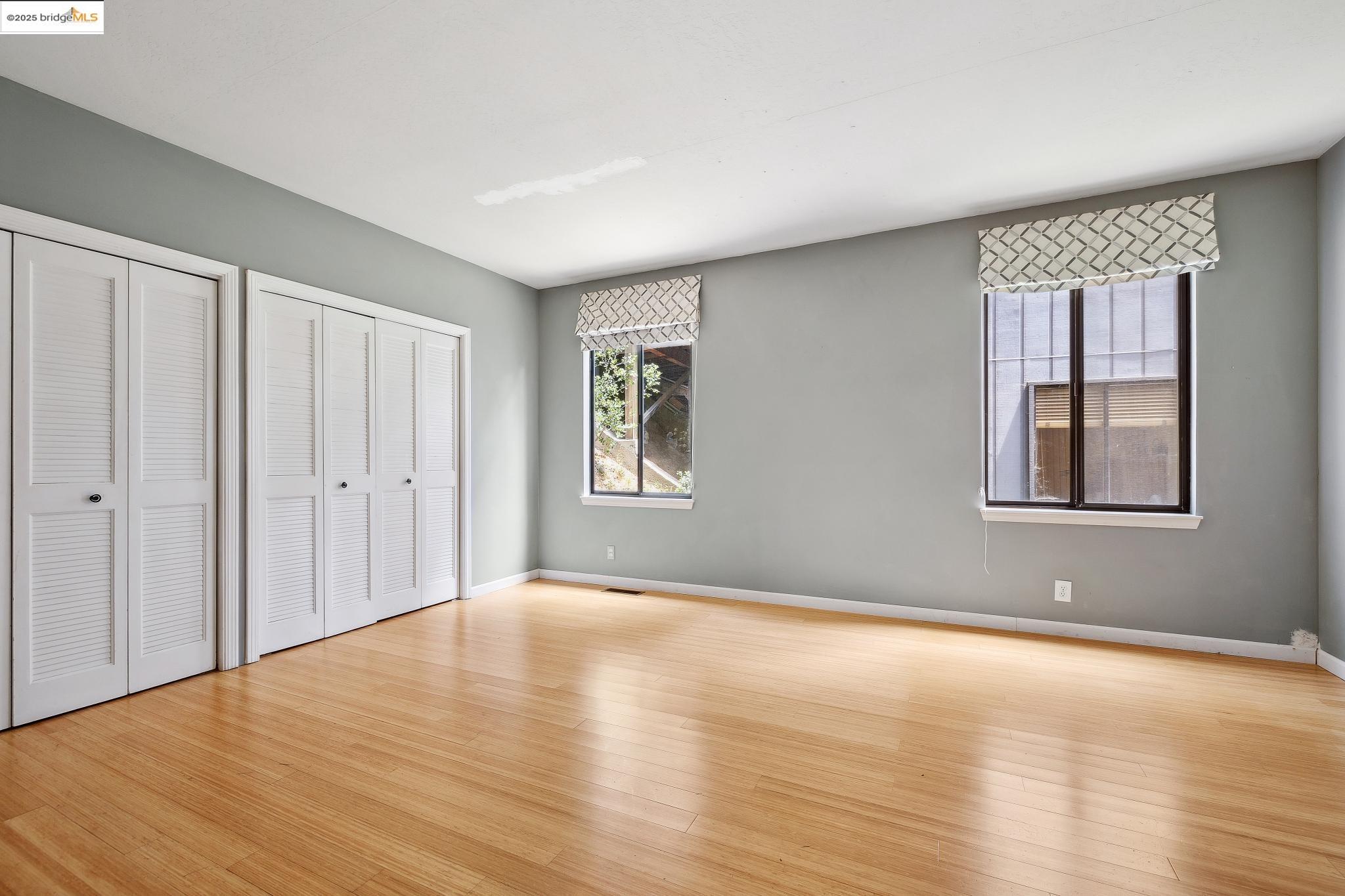 Detail Gallery Image 18 of 42 For 7140 Thorndale Dr, Oakland,  CA 94611 - 4 Beds | 4 Baths