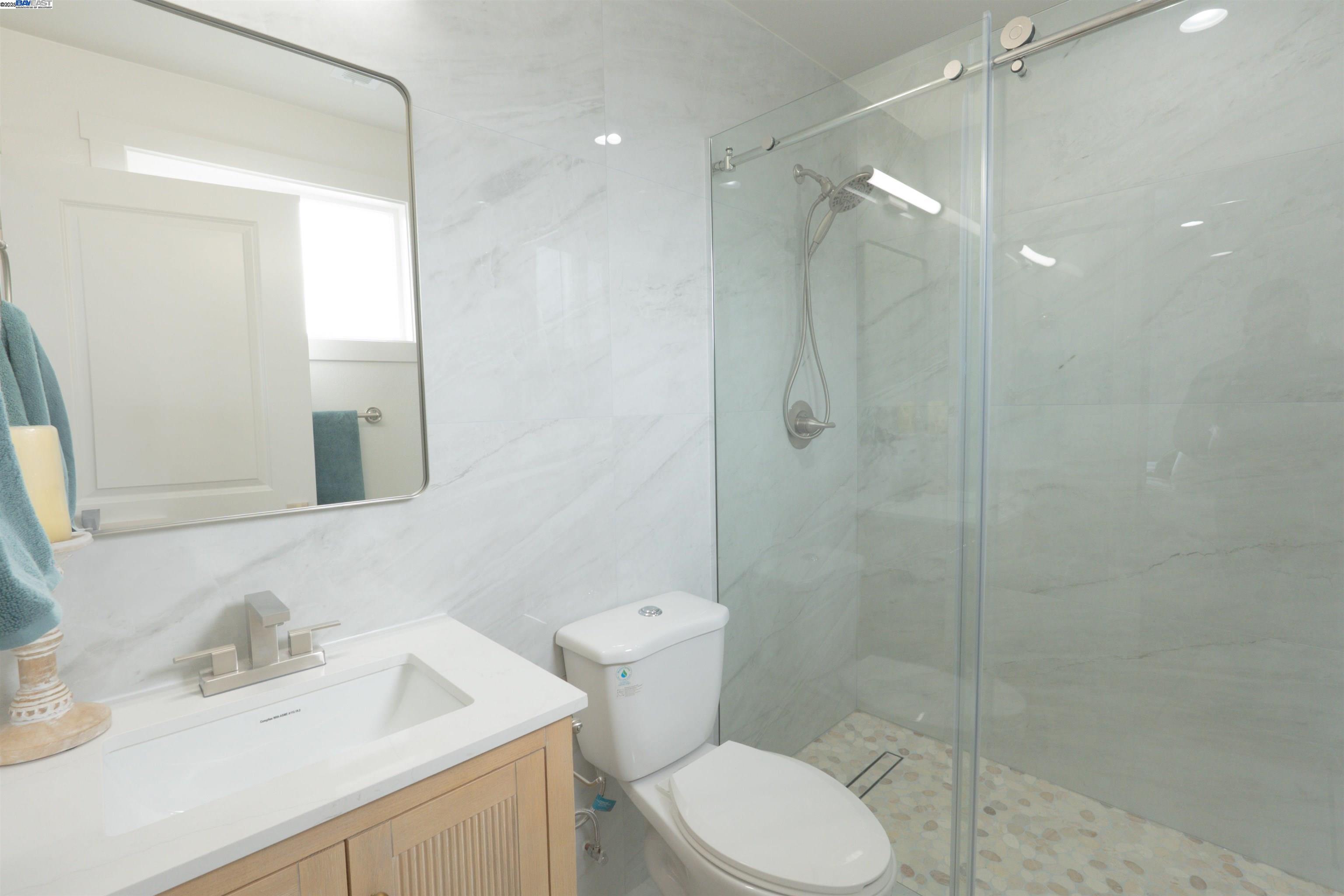 Detail Gallery Image 15 of 45 For 43425 Fremont Blvd, Fremont,  CA 94538 - 6 Beds | 5/1 Baths