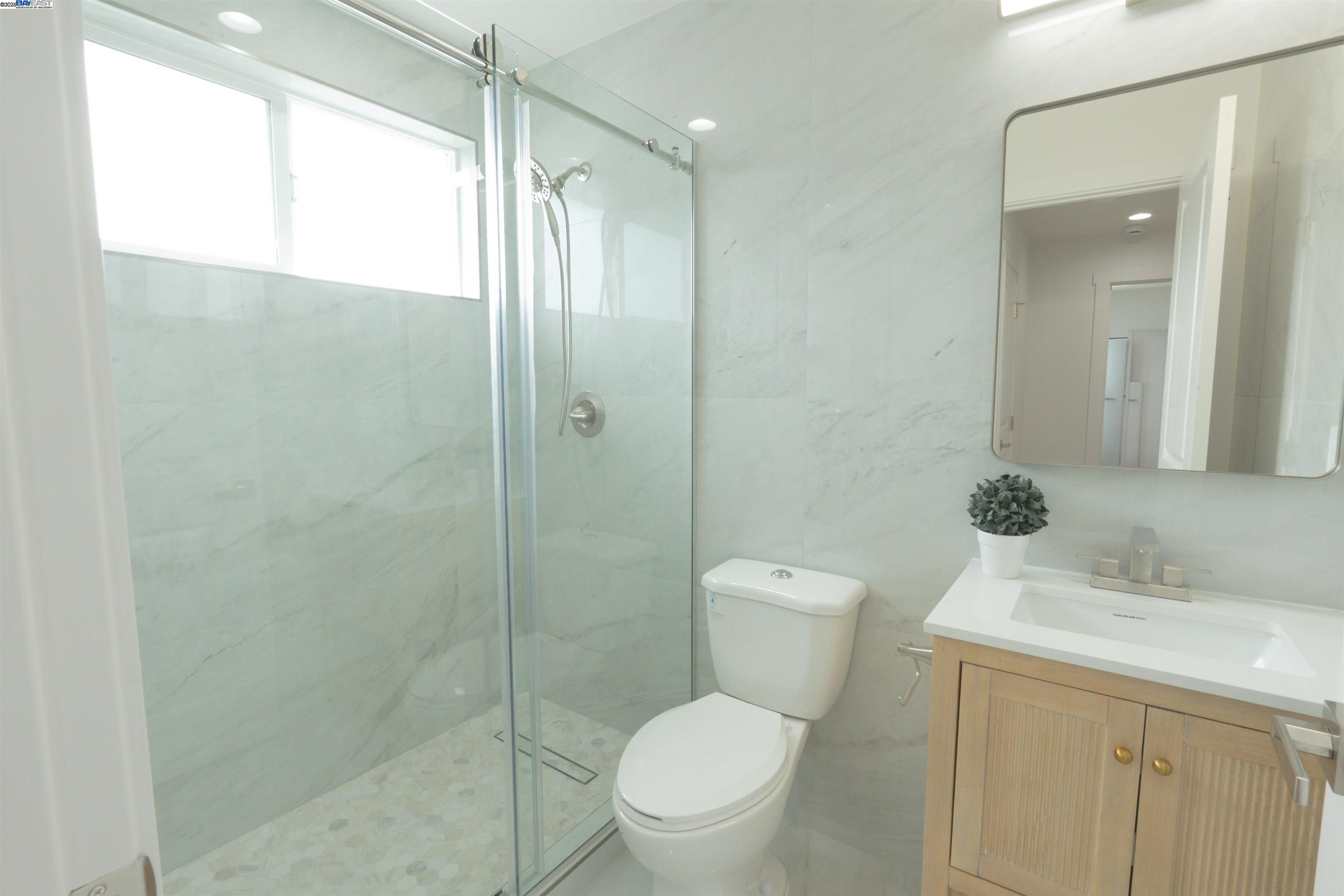 Detail Gallery Image 18 of 45 For 43425 Fremont Blvd, Fremont,  CA 94538 - 6 Beds | 5/1 Baths