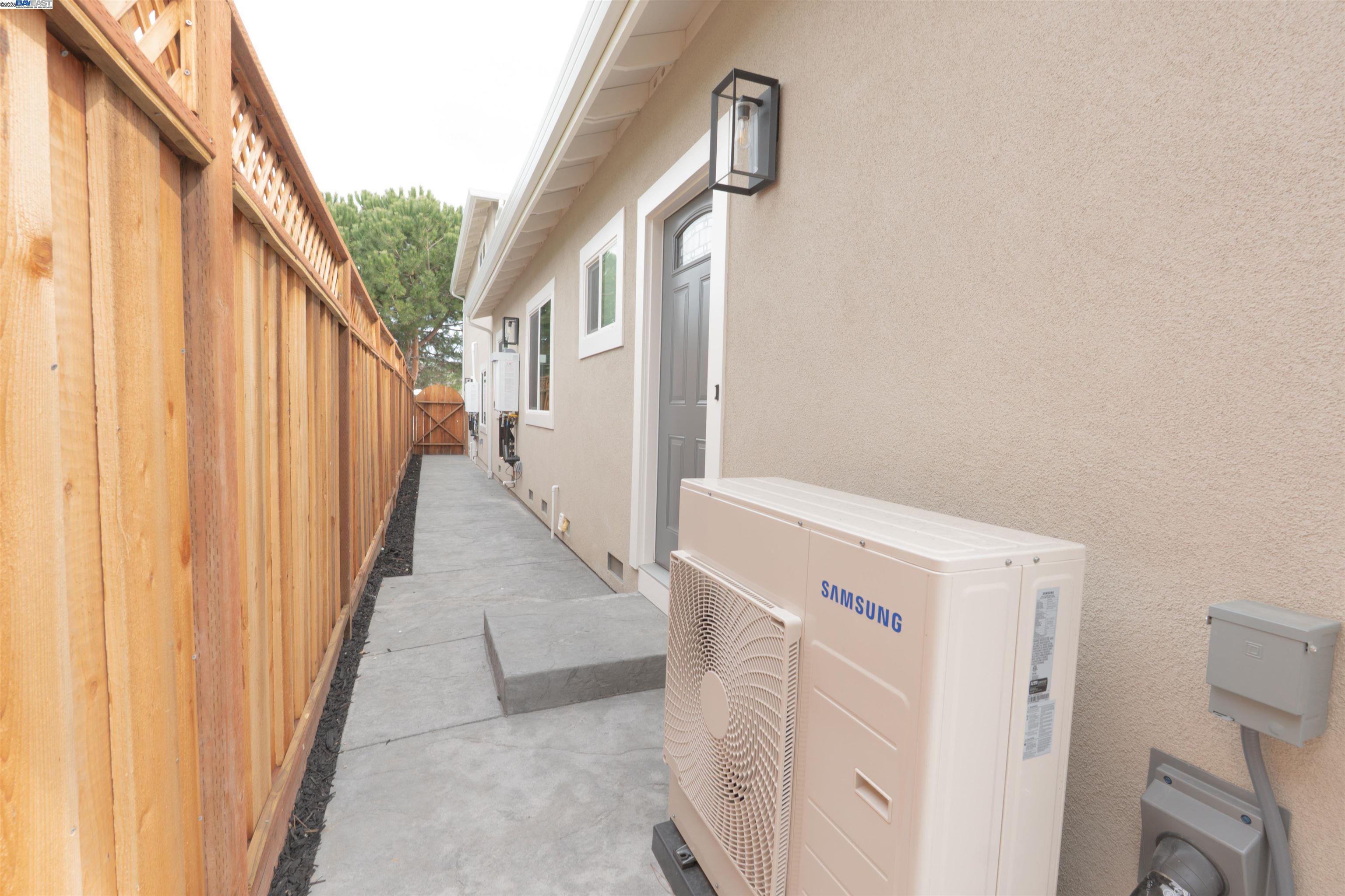Detail Gallery Image 30 of 45 For 43425 Fremont Blvd, Fremont,  CA 94538 - 6 Beds | 5/1 Baths