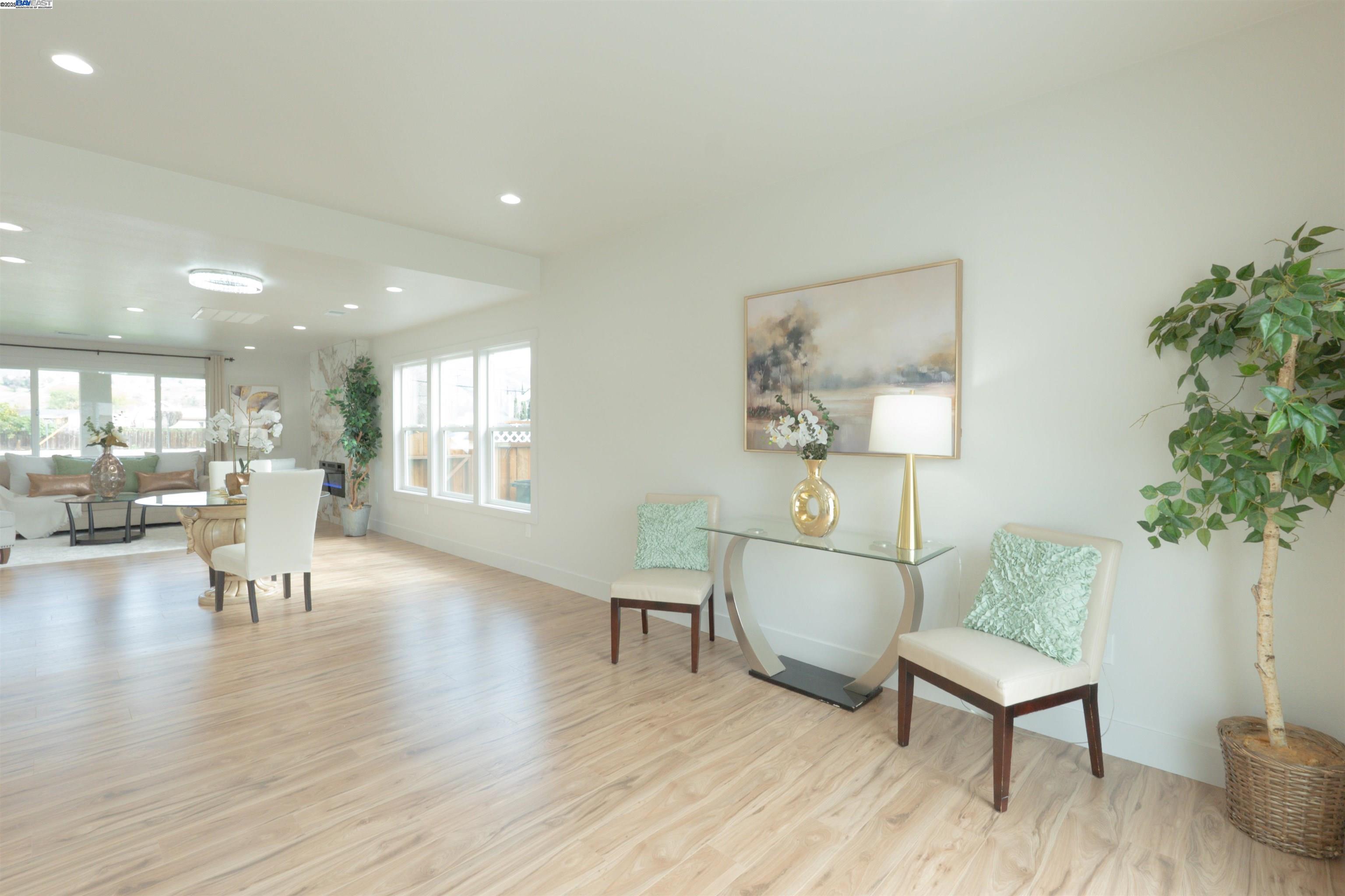Detail Gallery Image 8 of 45 For 43425 Fremont Blvd, Fremont,  CA 94538 - 6 Beds | 5/1 Baths