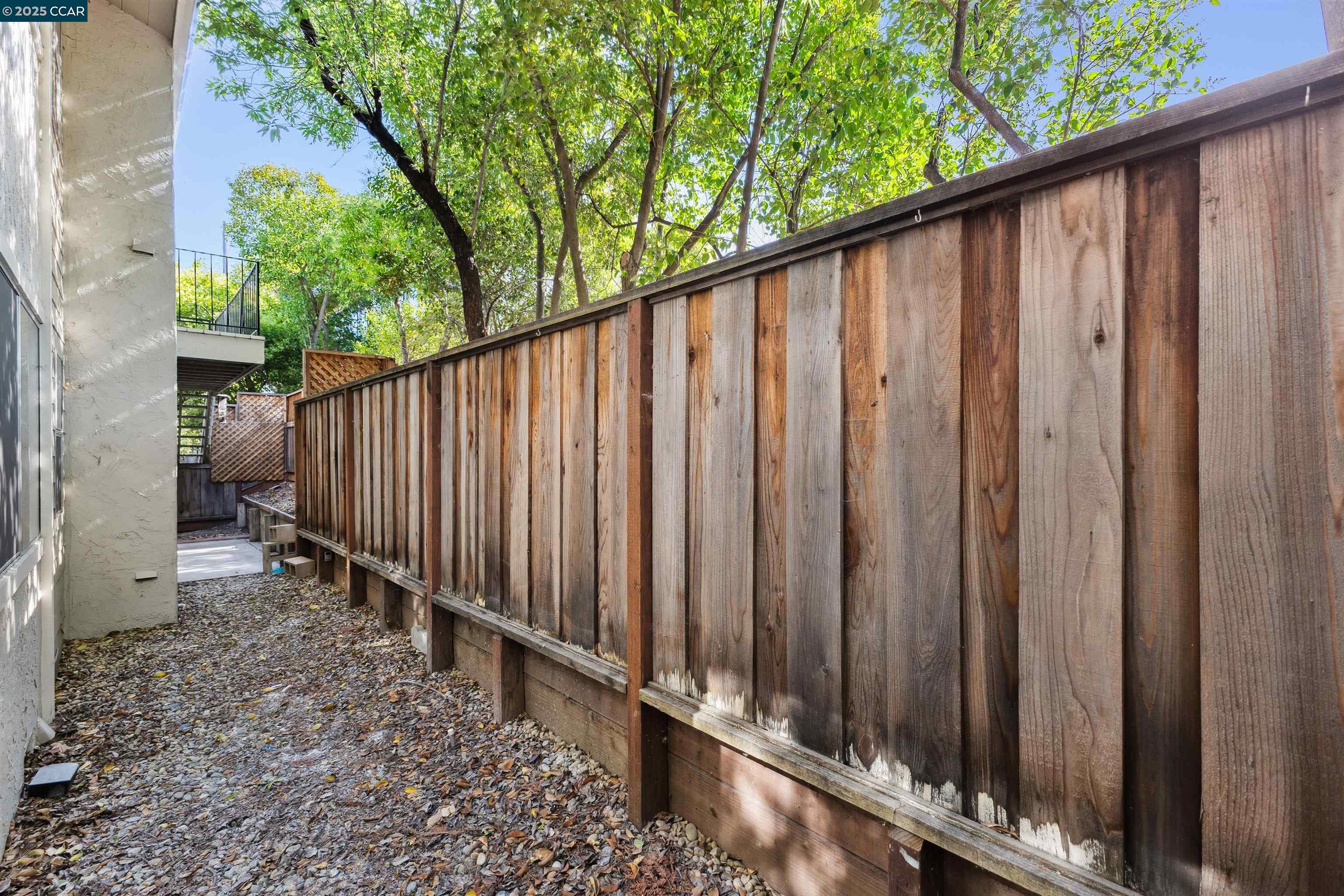Detail Gallery Image 14 of 16 For 1064 Wesley Ct #2,  Walnut Creek,  CA 94597 - 2 Beds | 2 Baths