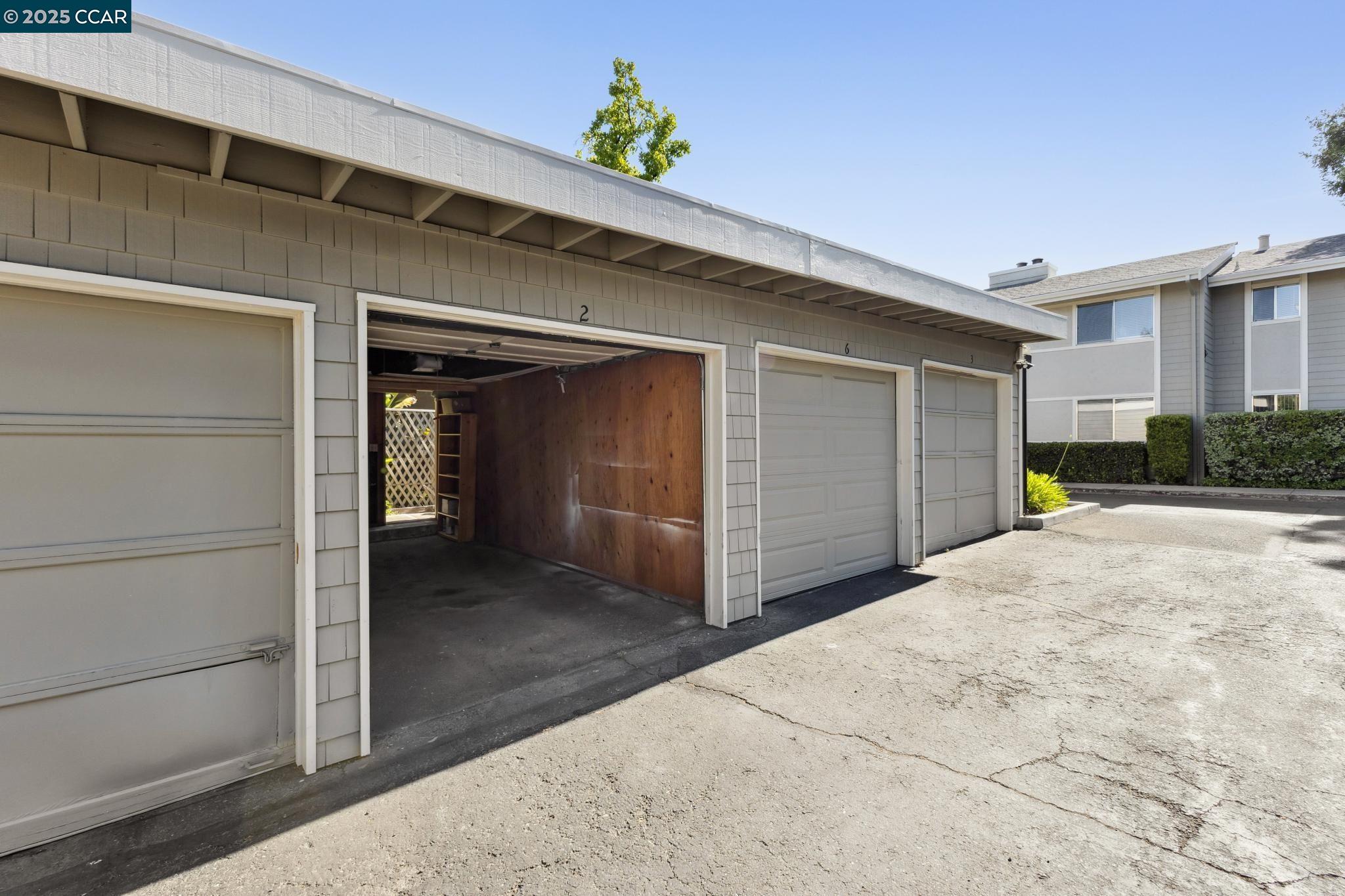 Detail Gallery Image 15 of 16 For 1064 Wesley Ct #2,  Walnut Creek,  CA 94597 - 2 Beds | 2 Baths