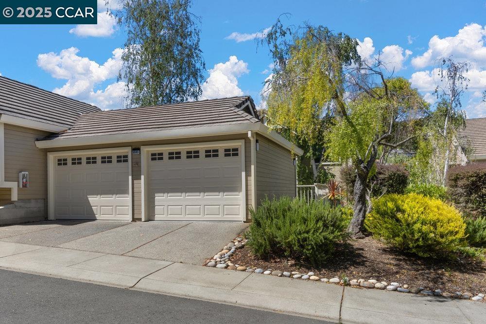 Photo #2: 41099682 Listing 