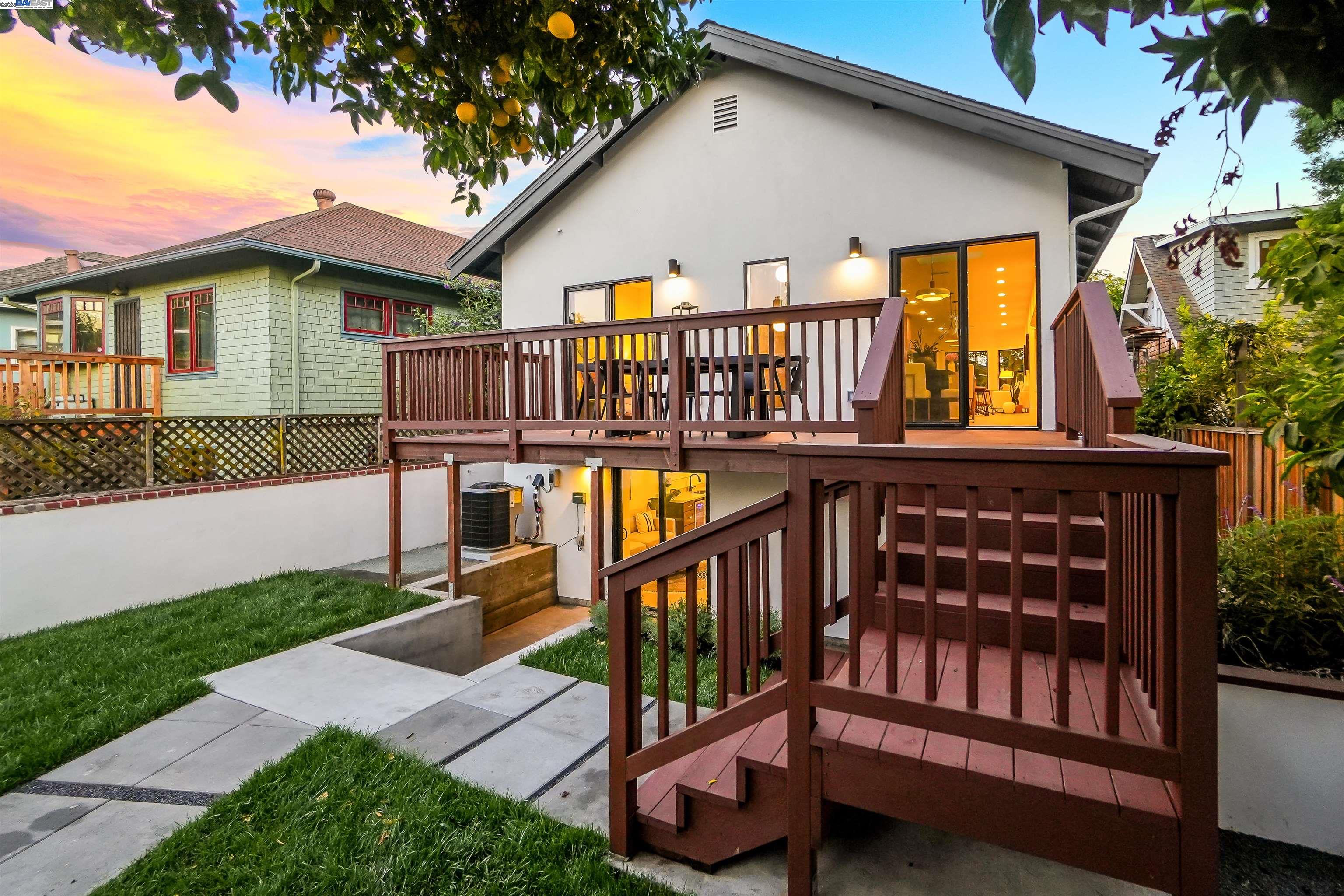 Detail Gallery Image 57 of 60 For 452 59th St, Oakland,  CA 94609 - 4 Beds | 3 Baths