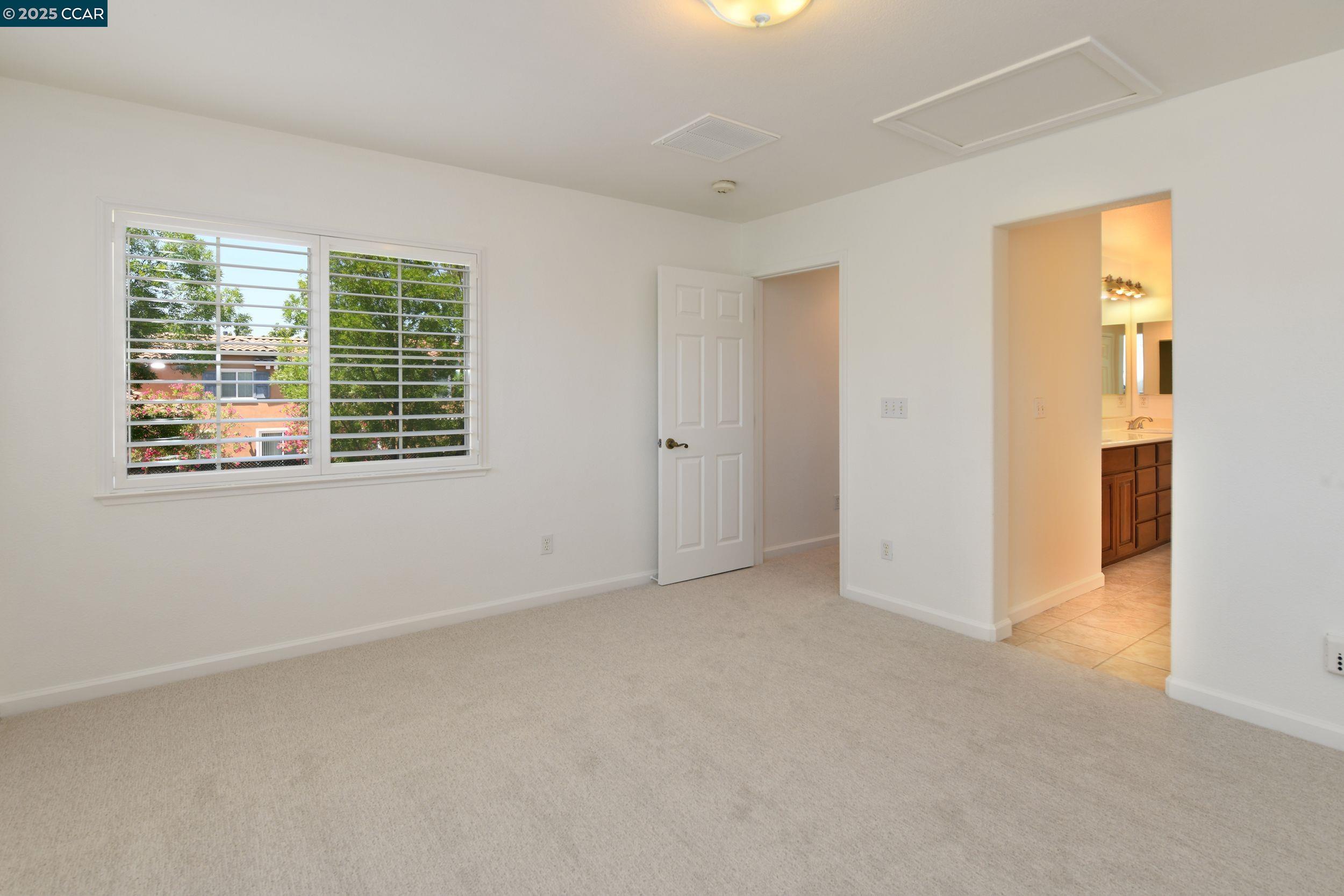 Detail Gallery Image 17 of 30 For 90 W Amistad Ln, Mountain House,  CA 95391 - 3 Beds | 2/1 Baths