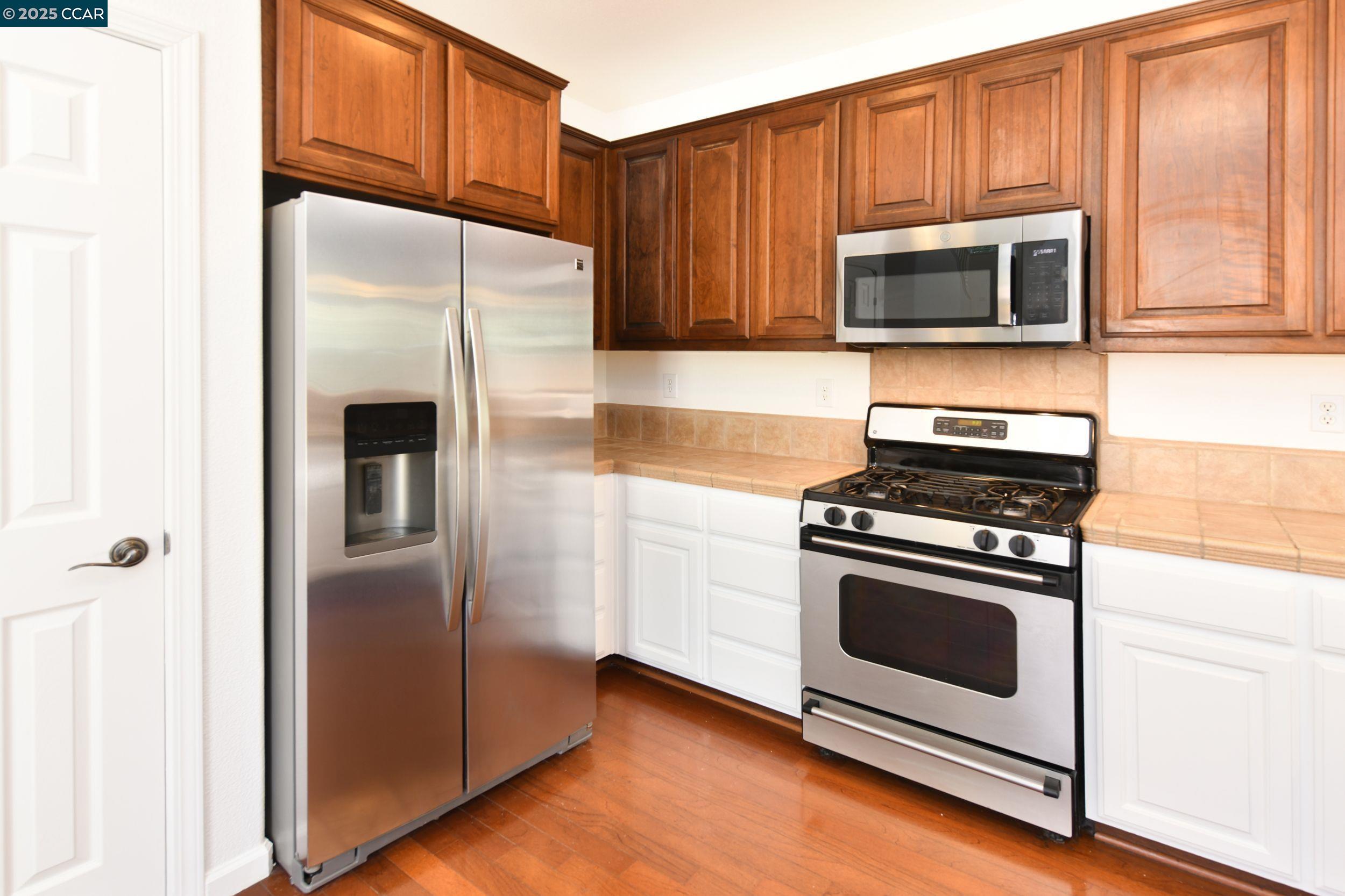 Detail Gallery Image 8 of 30 For 90 W Amistad Ln, Mountain House,  CA 95391 - 3 Beds | 2/1 Baths