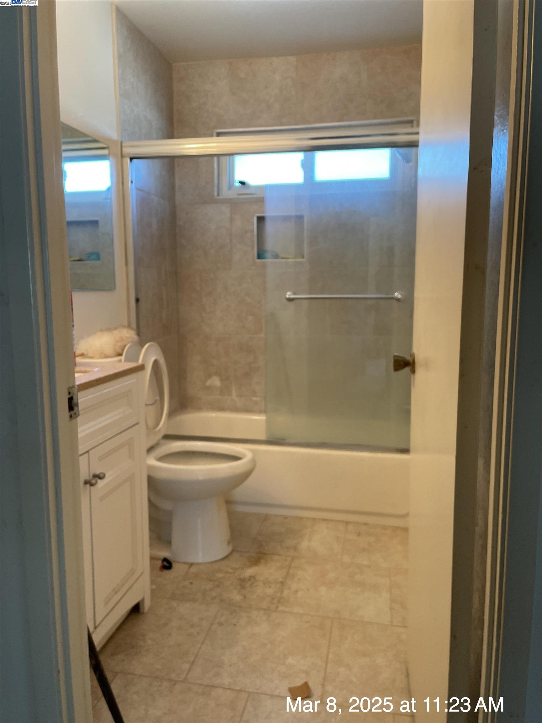 Detail Gallery Image 15 of 17 For 240 Irazu Ct, San Jose,  CA 95116 - 3 Beds | 1/1 Baths