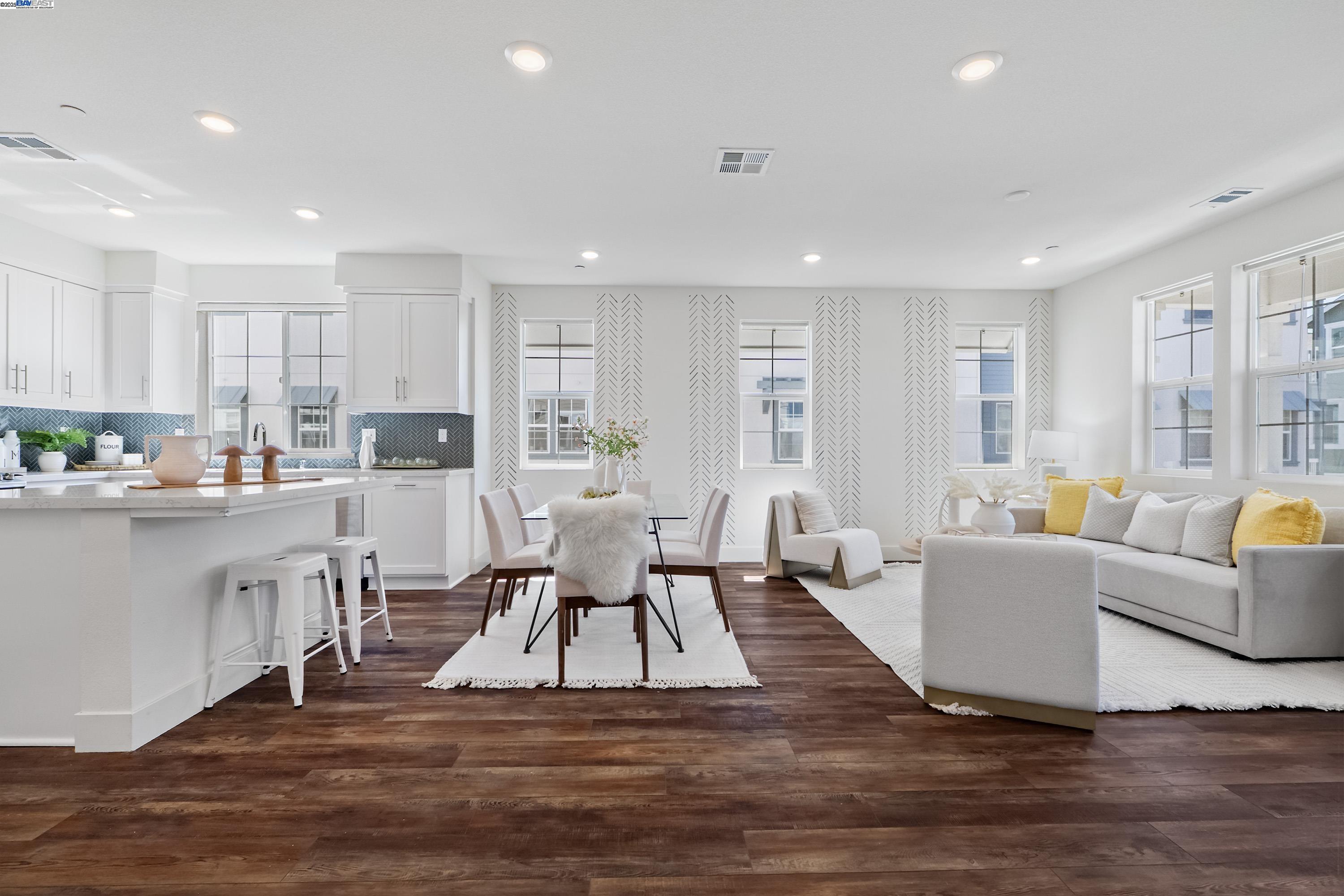 Photo #2: 41099699 Listing 