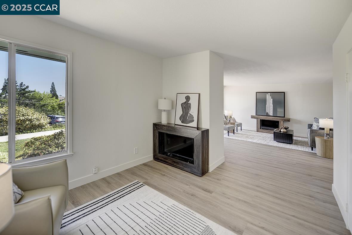 Detail Gallery Image 21 of 55 For 2101 Ptarmigan Dr #2,  Walnut Creek,  CA 94595-3507 - 3 Beds | 2 Baths