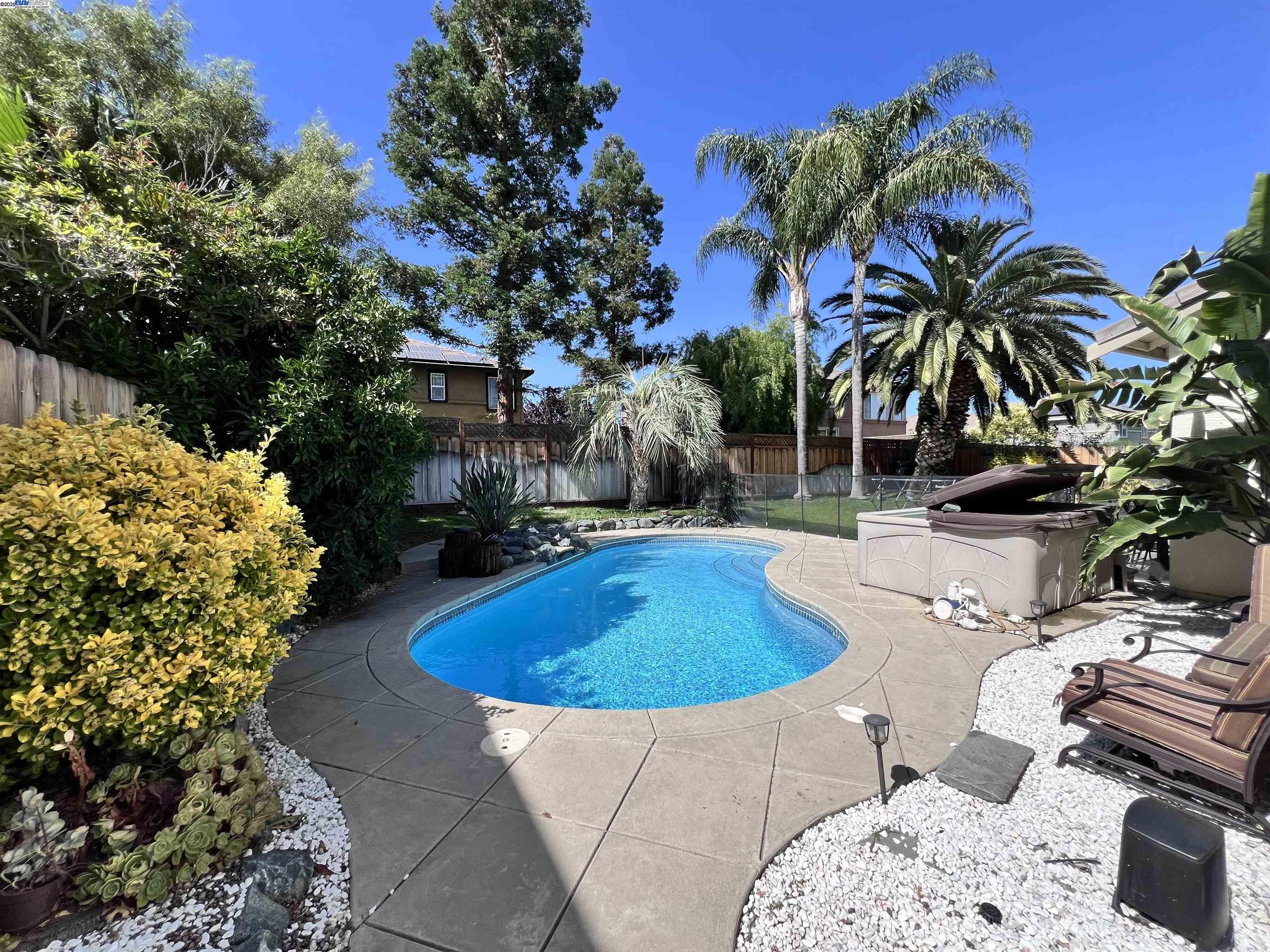 Detail Gallery Image 1 of 1 For 1089 Somersby Way, Brentwood,  CA 94513 - 4 Beds | 2/1 Baths