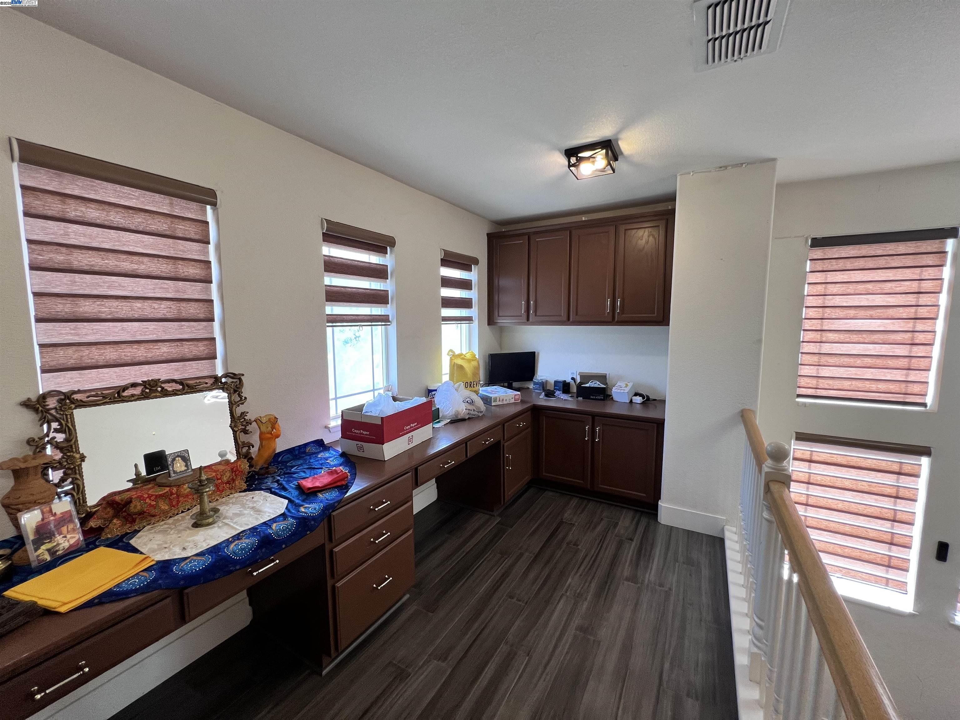 Detail Gallery Image 12 of 24 For 1089 Somersby Way, Brentwood,  CA 94513 - 4 Beds | 2/1 Baths