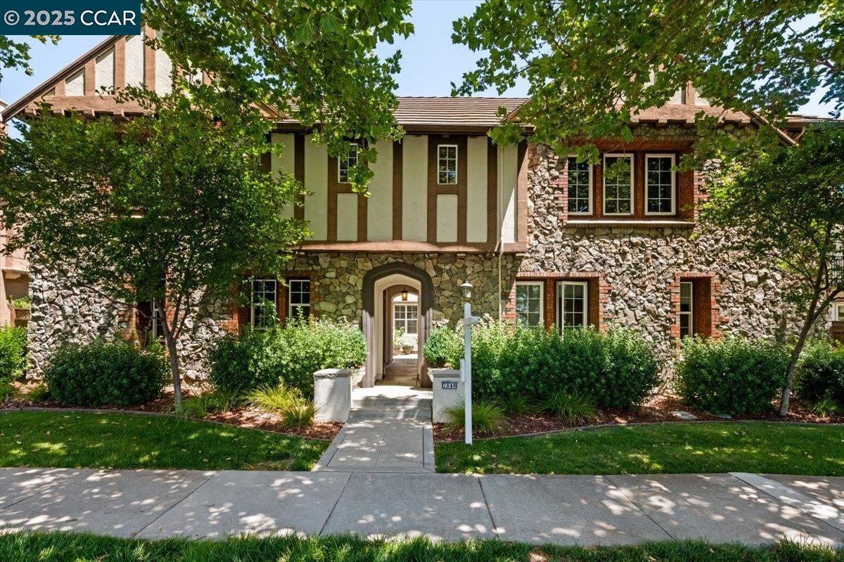 More Details about MLS # 41099711 : 7840 STONELEAF DRIVE