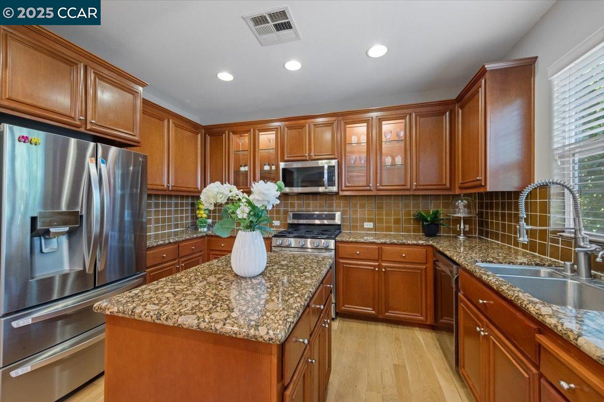 Photo #21: 41099711 Listing: Photo #21