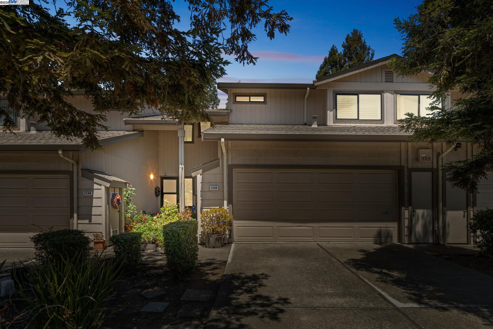 Detail Gallery Image 18 of 24 For 1138 Walpert St., Hayward,  CA 94541 - 2 Beds | 2/1 Baths