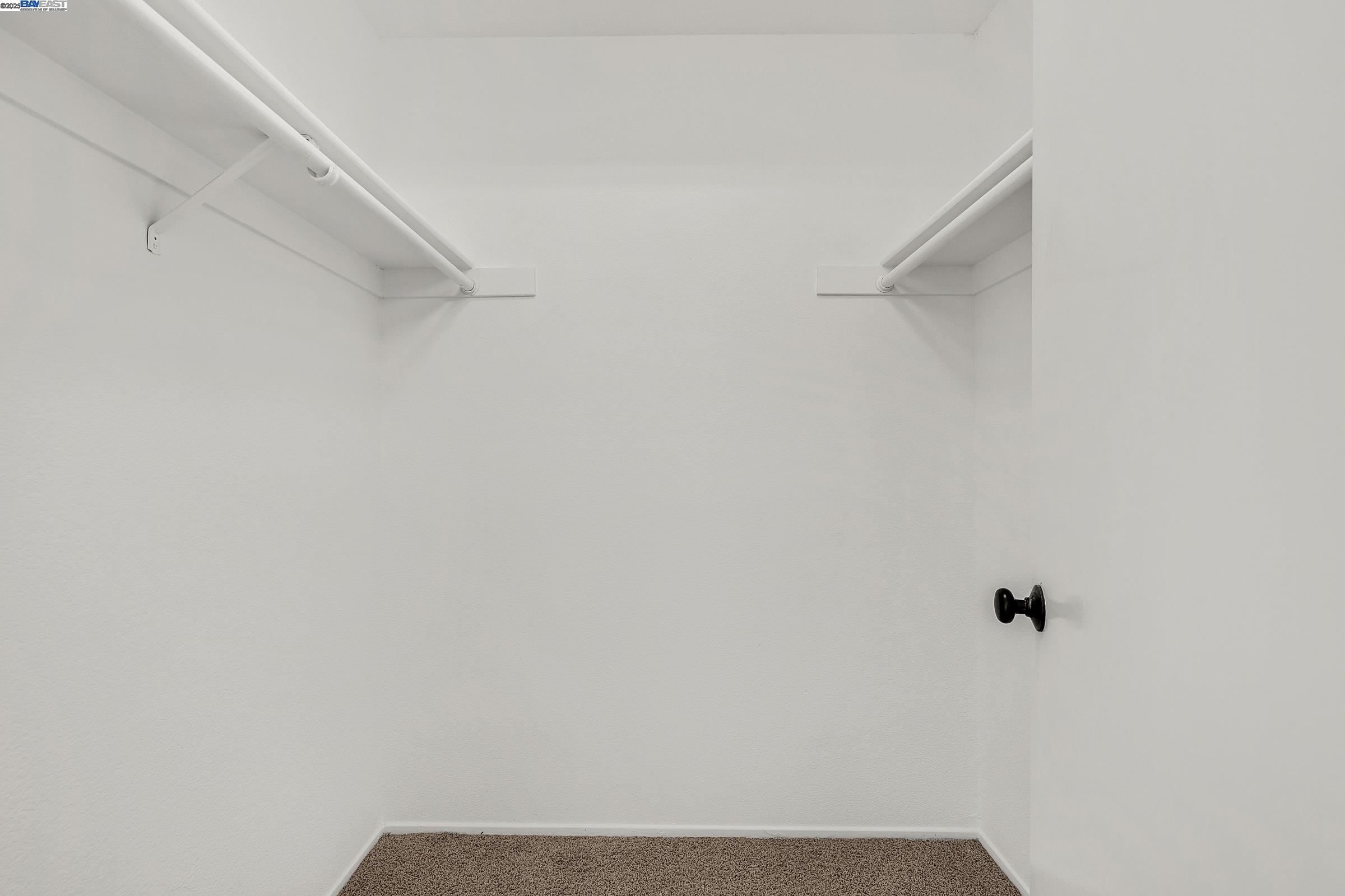 Photo #27: 41099718 Listing: Photo #27