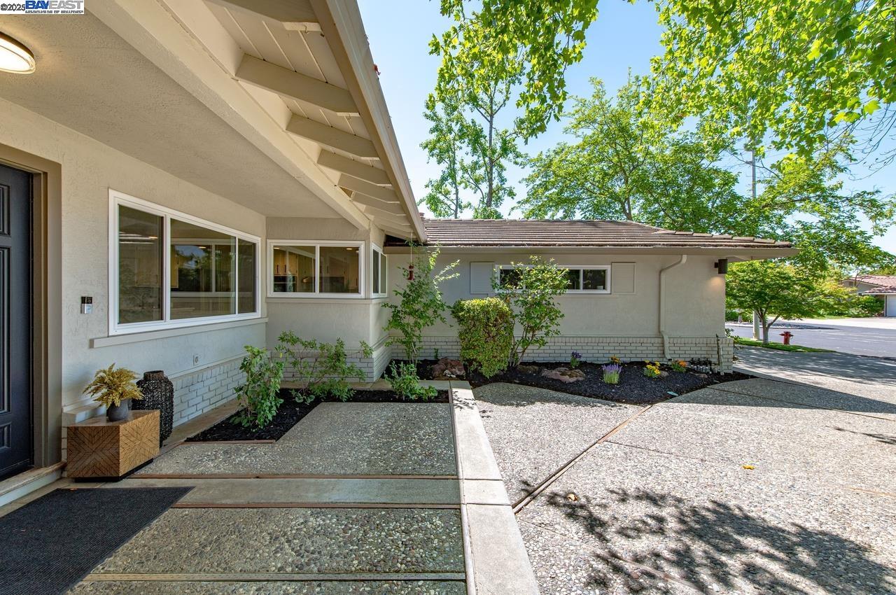 Detail Gallery Image 36 of 37 For 578 Escondido Cir, Livermore,  CA 94550 - 3 Beds | 2/1 Baths