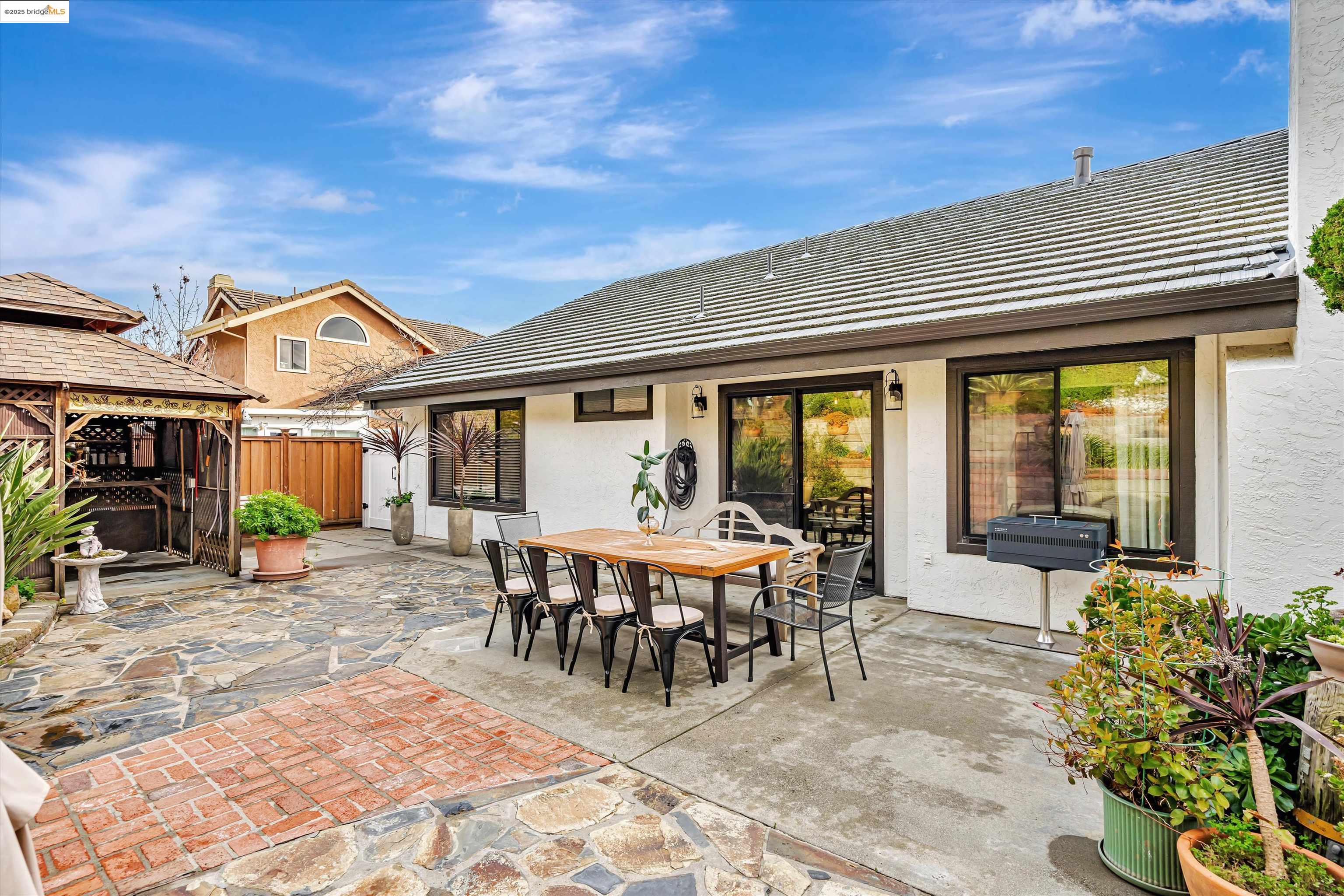 Detail Gallery Image 25 of 30 For 790 Britannia Dr., Vallejo,  CA 94591 - 3 Beds | 2 Baths