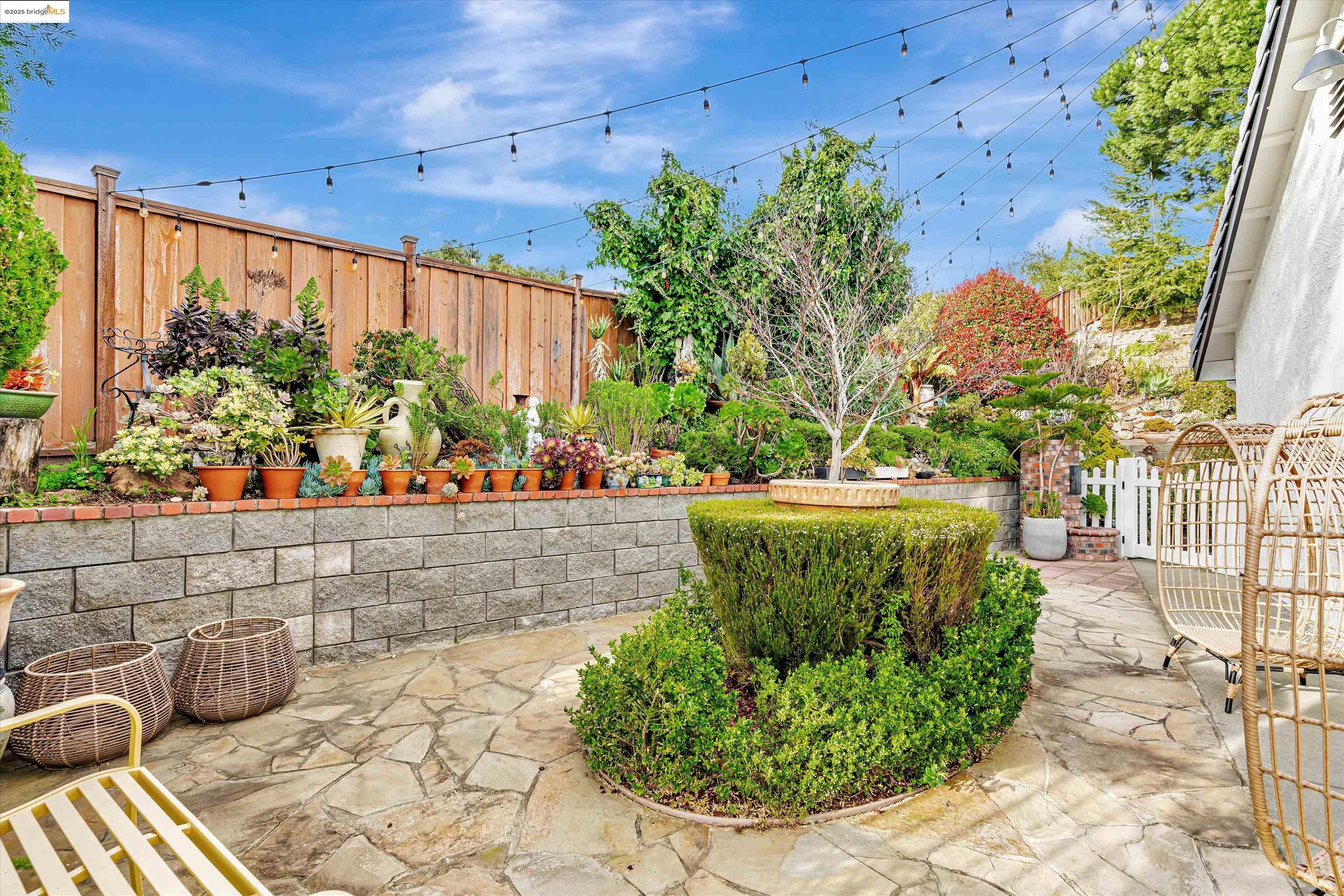 Detail Gallery Image 27 of 30 For 790 Britannia Dr., Vallejo,  CA 94591 - 3 Beds | 2 Baths