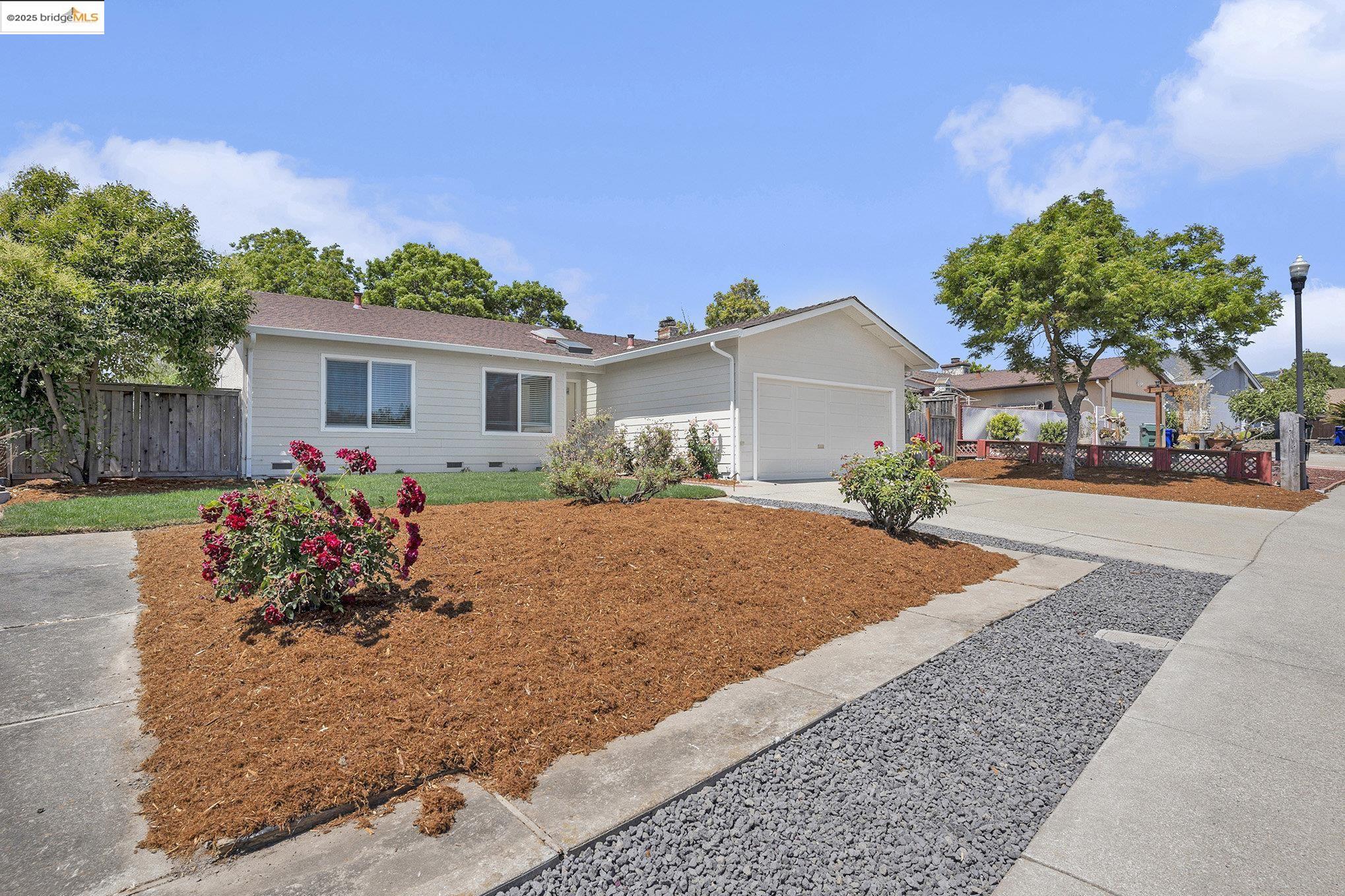 Detail Gallery Image 16 of 24 For 139 Heather Ave, Hercules,  CA 94547 - 3 Beds | 2 Baths