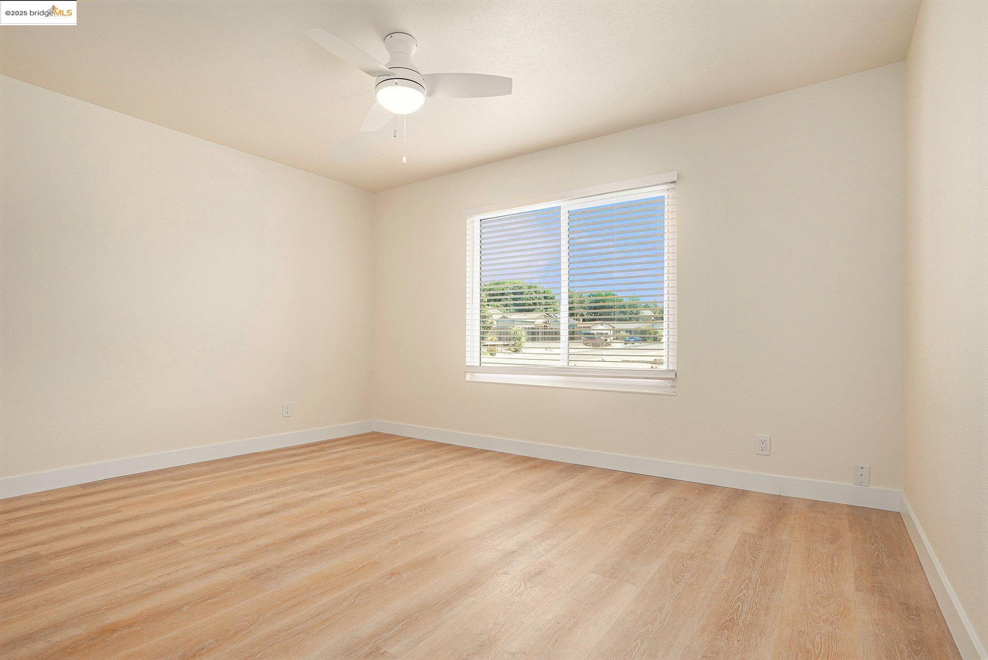 Detail Gallery Image 21 of 24 For 139 Heather Ave, Hercules,  CA 94547 - 3 Beds | 2 Baths