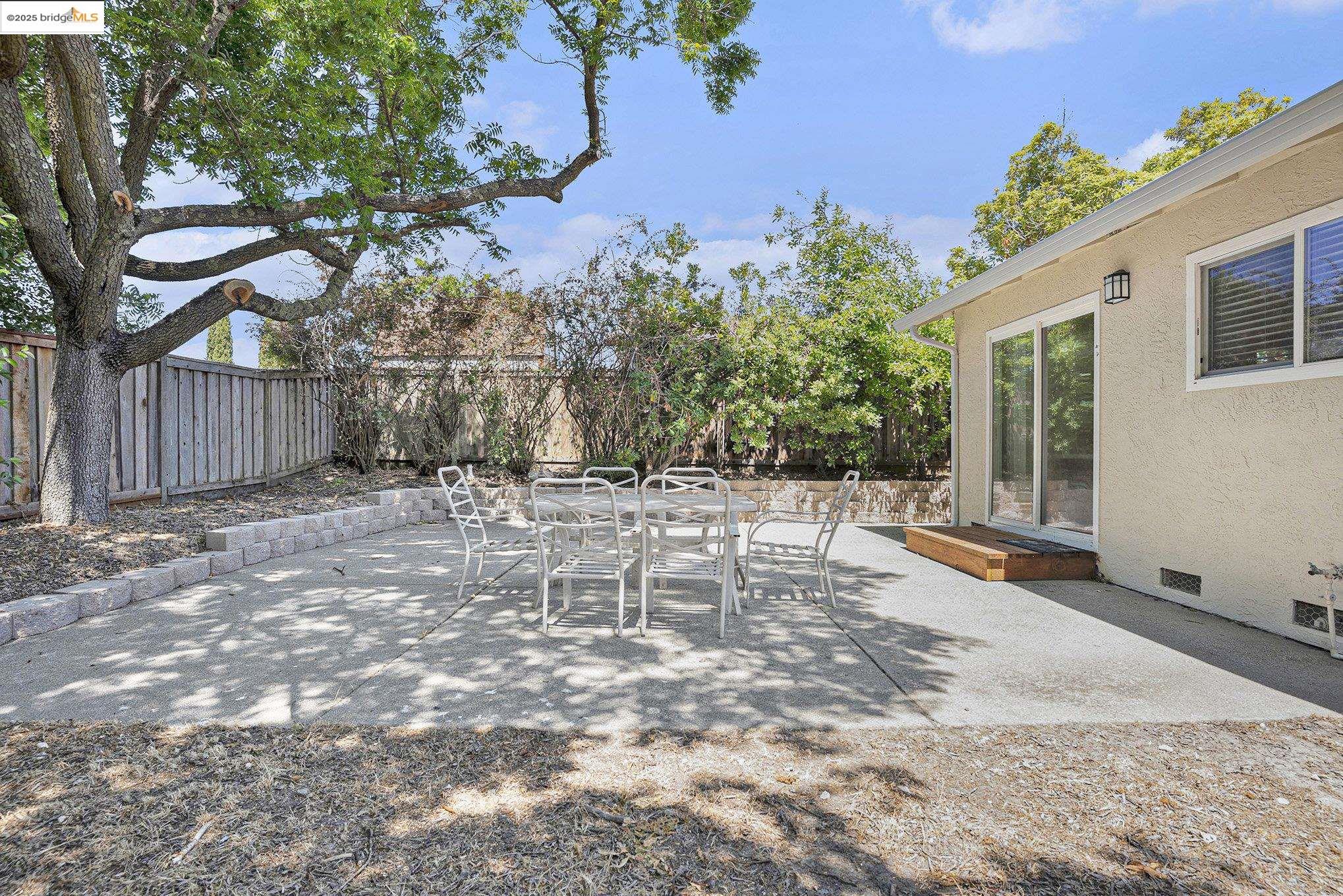 Detail Gallery Image 24 of 24 For 139 Heather Ave, Hercules,  CA 94547 - 3 Beds | 2 Baths