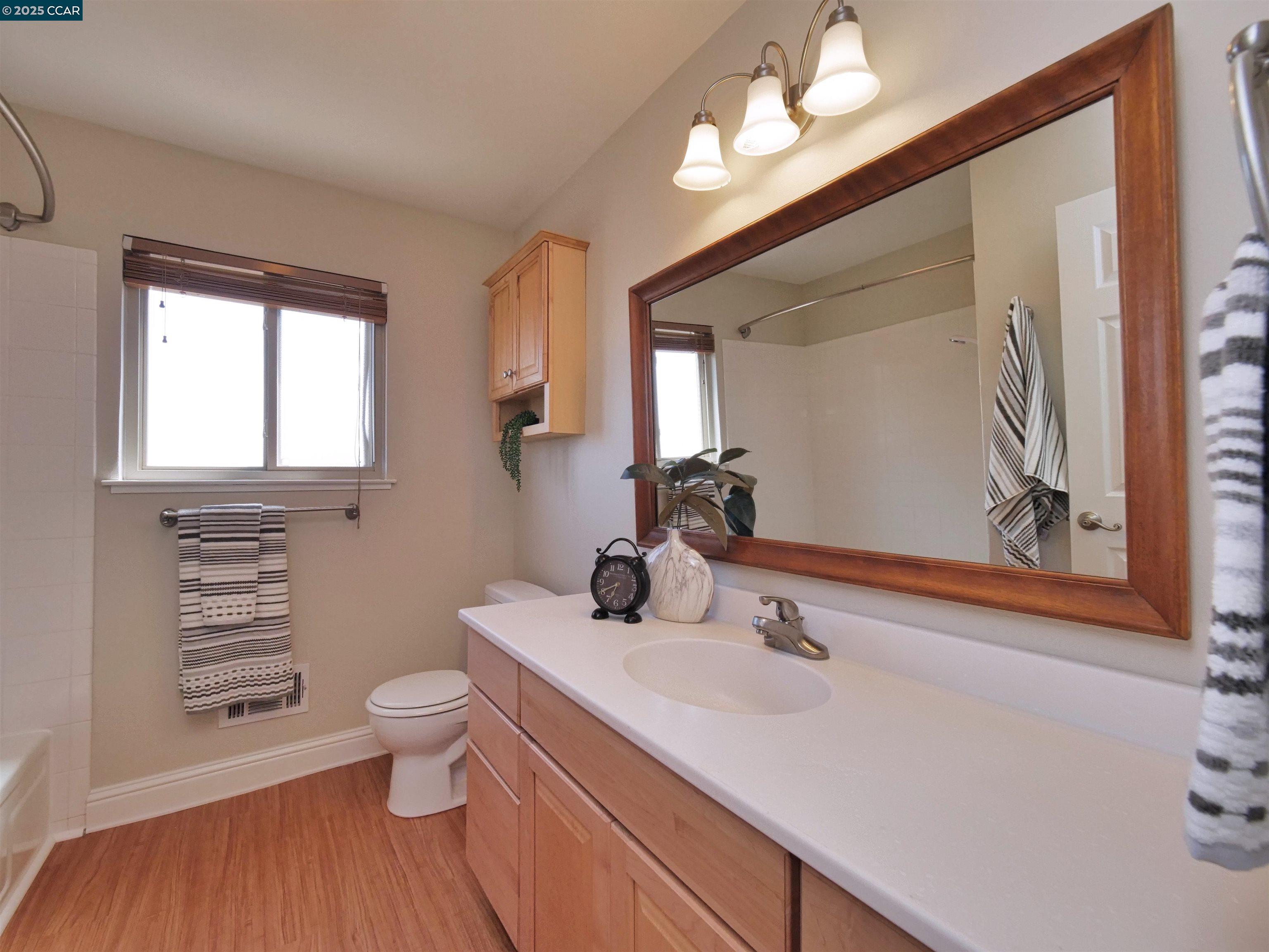 Detail Gallery Image 41 of 60 For 4311 Oakdale Place, Pittsburg,  CA 94565-6228 - 4 Beds | 2/1 Baths