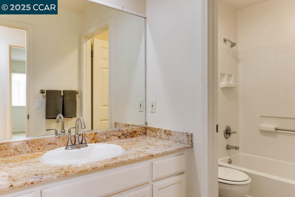 Detail Gallery Image 18 of 24 For 4513 Country Hills Dr, Antioch,  CA 94531 - 3 Beds | 2 Baths