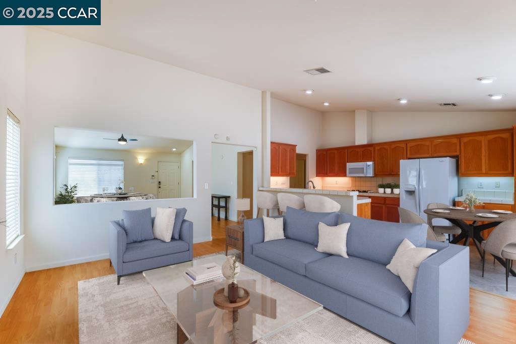 Detail Gallery Image 8 of 24 For 4513 Country Hills Dr, Antioch,  CA 94531 - 3 Beds | 2 Baths
