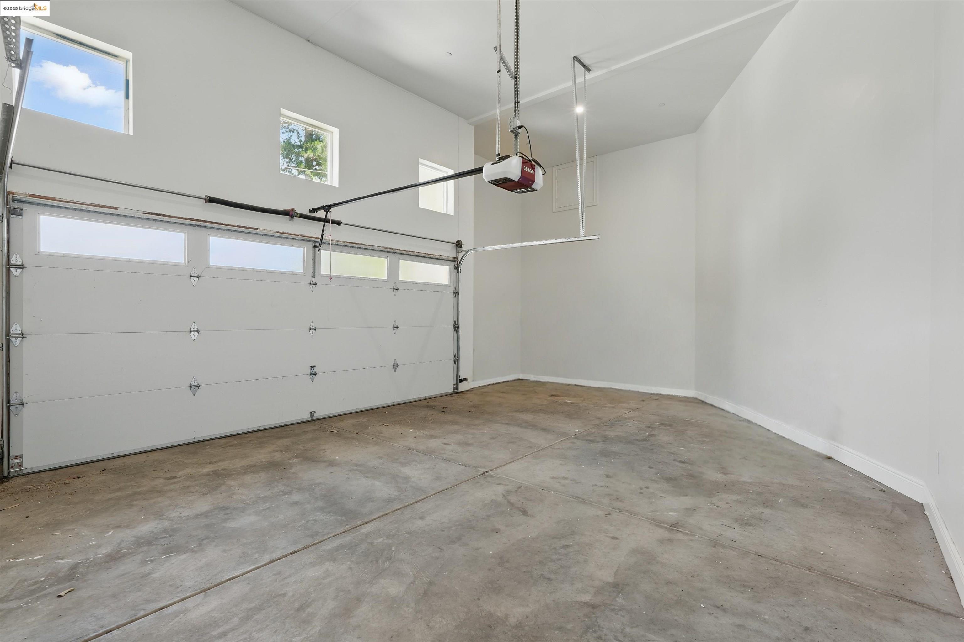 Detail Gallery Image 48 of 53 For 5915 Balboa Dr, Oakland,  CA 94611 - 5 Beds | 5 Baths