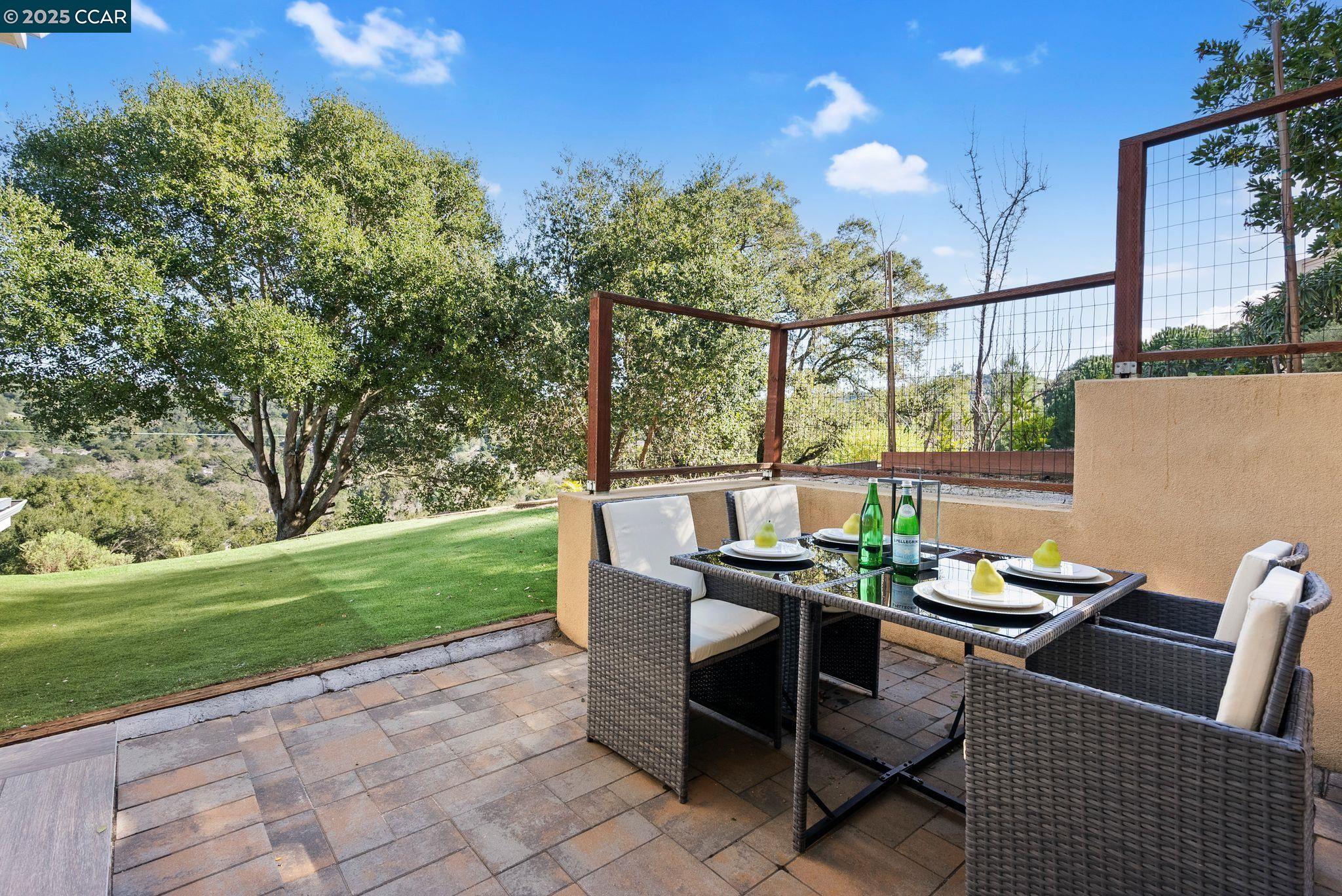 Detail Gallery Image 21 of 48 For 102 Barbara Rd, Orinda,  CA 94563 - 4 Beds | 3/1 Baths