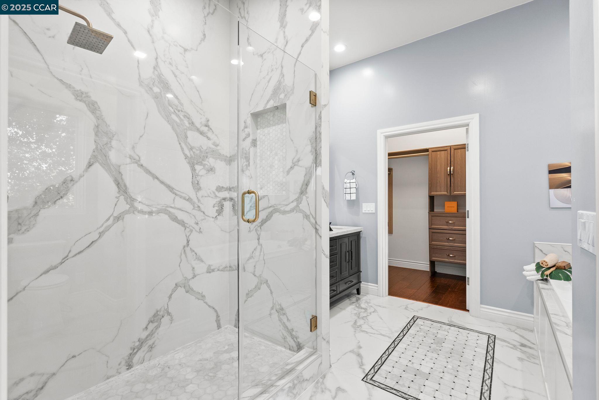 Detail Gallery Image 35 of 48 For 102 Barbara Rd, Orinda,  CA 94563 - 4 Beds | 3/1 Baths