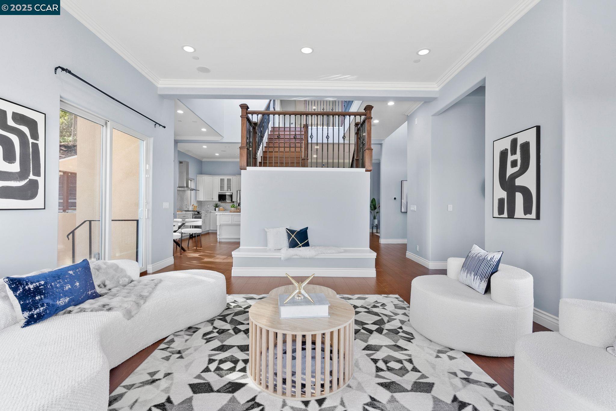 Detail Gallery Image 9 of 48 For 102 Barbara Rd, Orinda,  CA 94563 - 4 Beds | 3/1 Baths