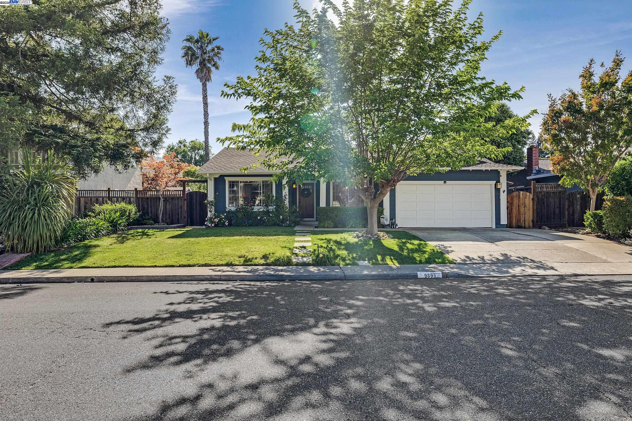 Detail Gallery Image 1 of 1 For 9895 Brunswick Way, San Ramon,  CA 94583 - 4 Beds | 2 Baths