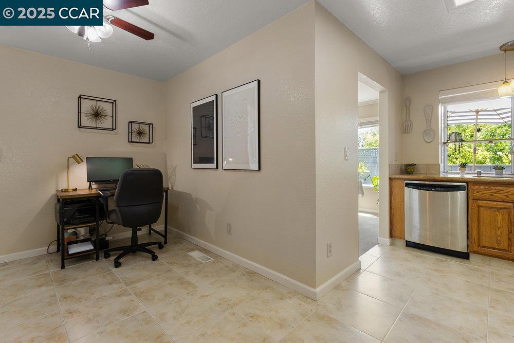 Photo #13: 41099771 Listing: Photo #13