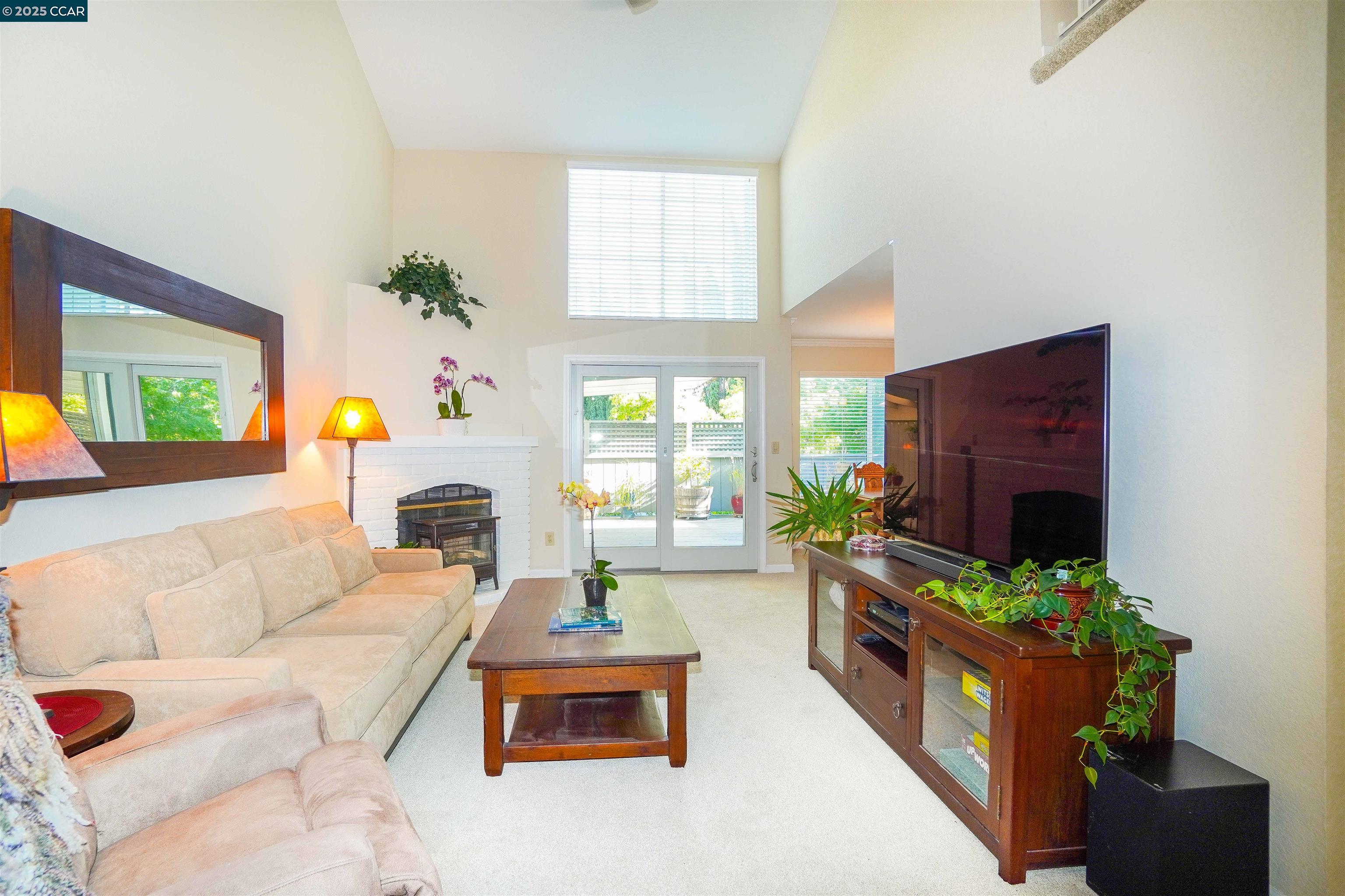 Photo #4: 41099771 Listing: Photo #4