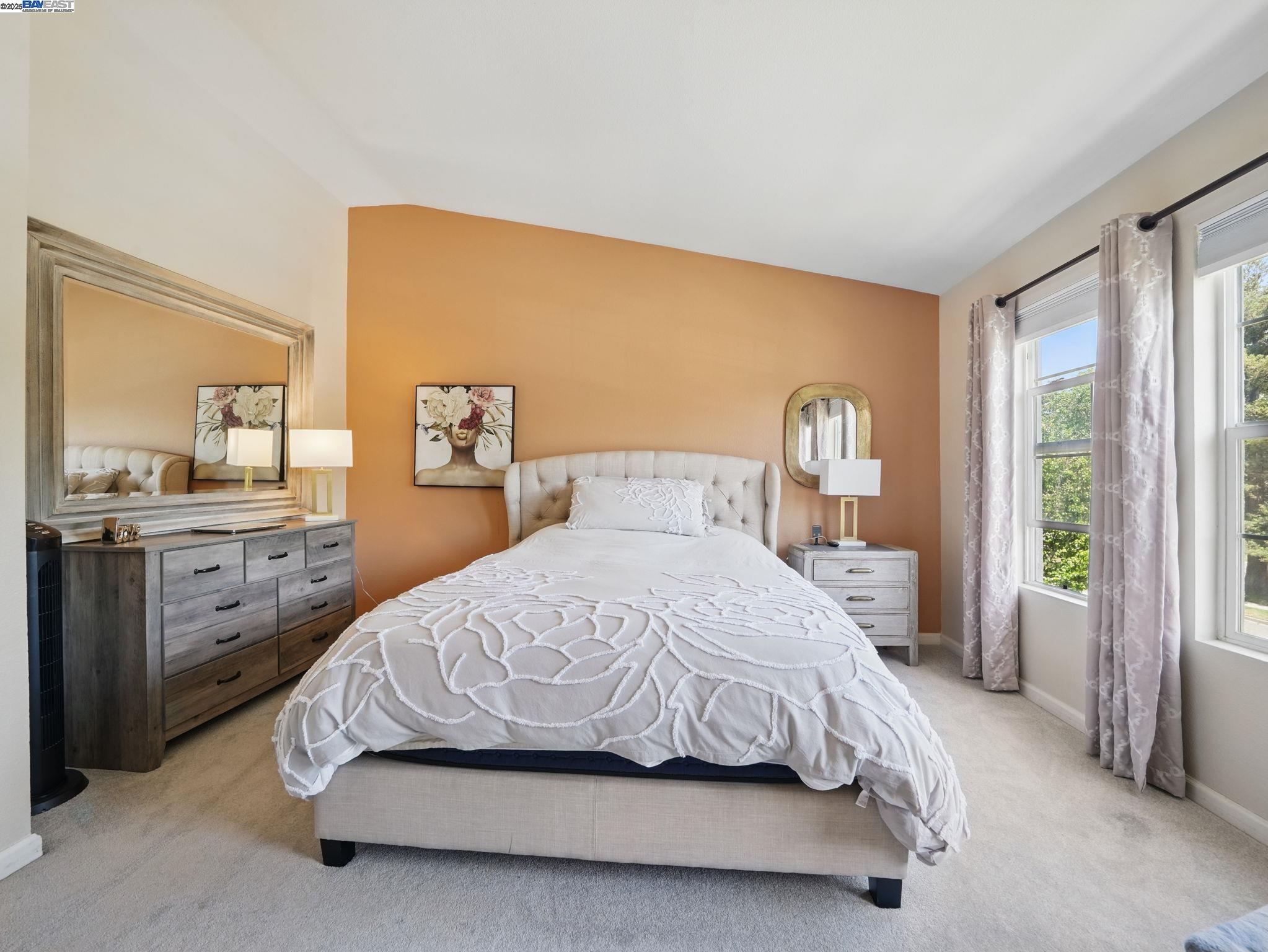 Detail Gallery Image 11 of 22 For 3455 Gilman Cmn, Fremont,  CA 94538 - 3 Beds | 2/1 Baths