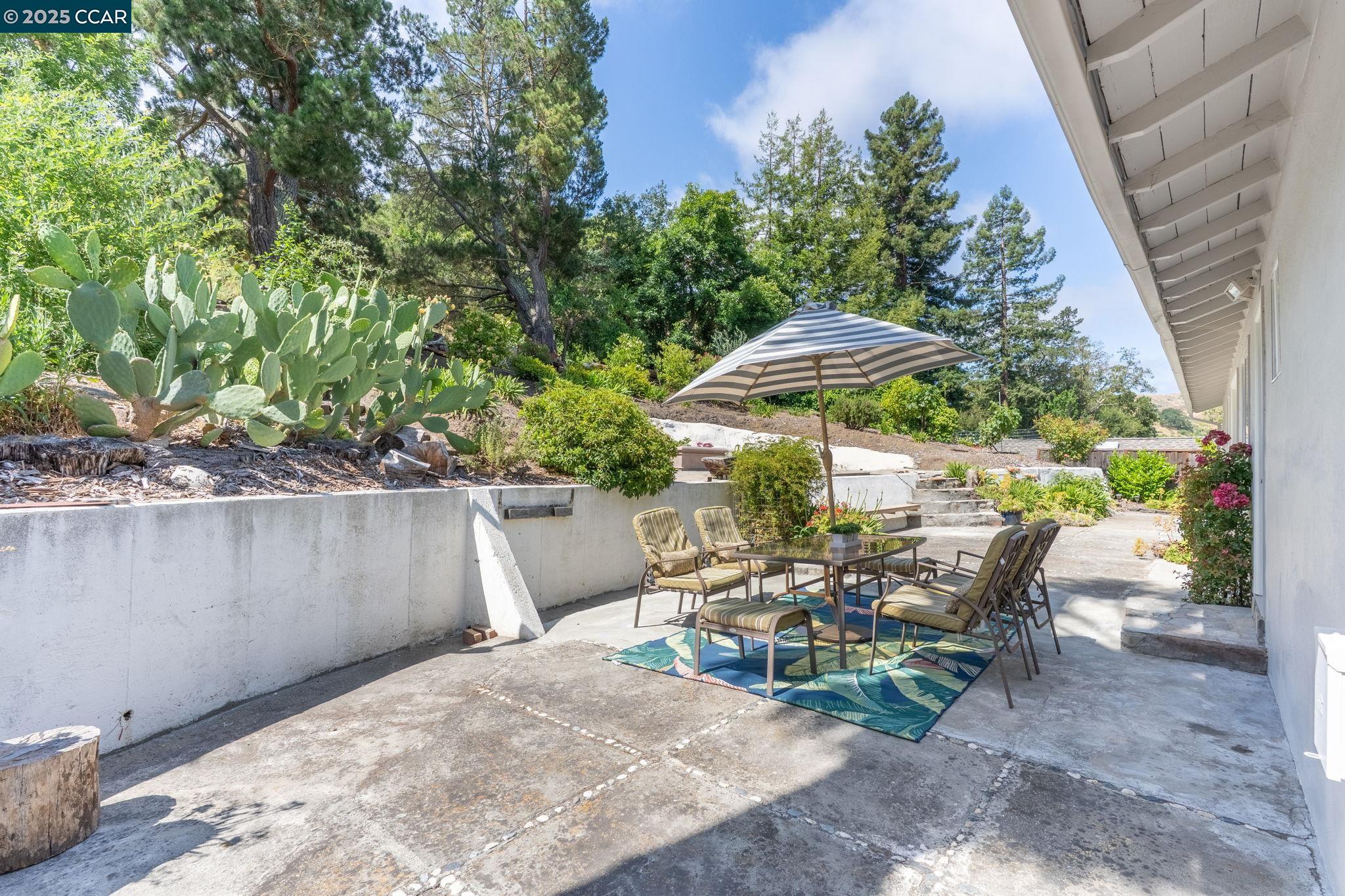 Detail Gallery Image 23 of 32 For 3215 Camino Colorados, Lafayette,  CA 94549 - 3 Beds | 2 Baths