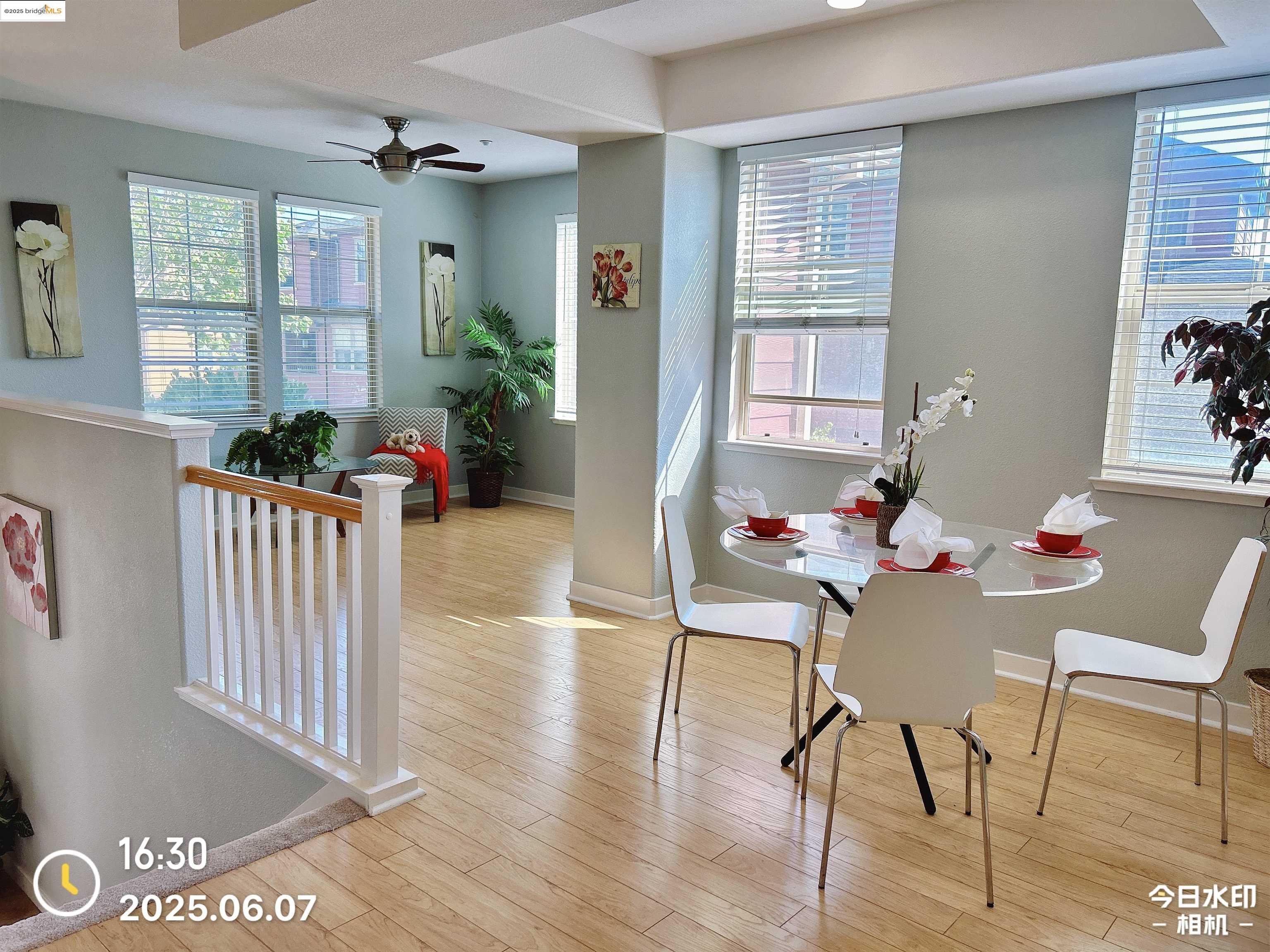 Detail Gallery Image 16 of 45 For 6136 Old Quarry Loop, Oakland,  CA 94605 - 2 Beds | 2/1 Baths