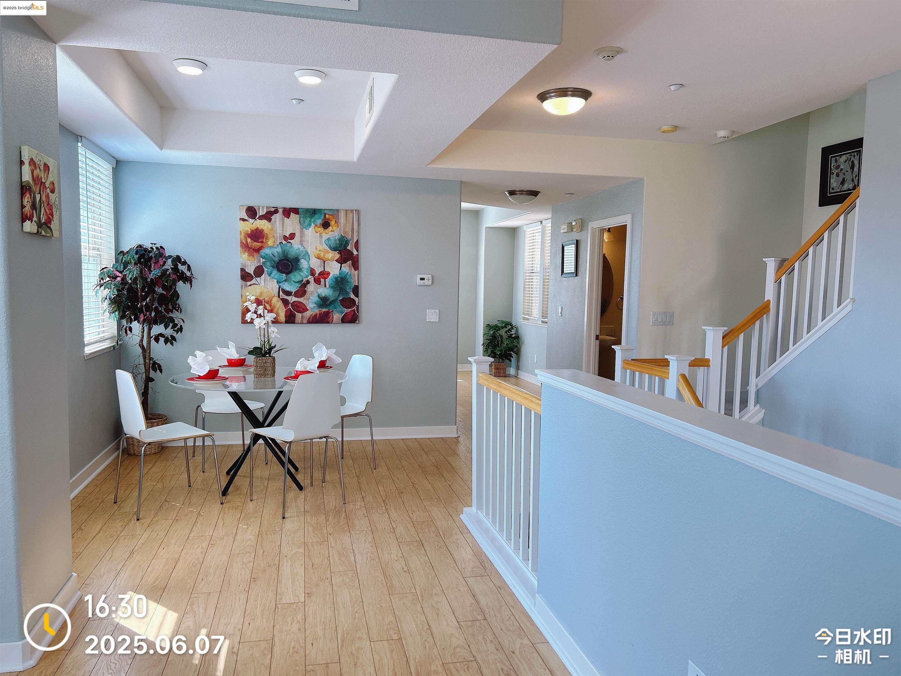 Detail Gallery Image 17 of 45 For 6136 Old Quarry Loop, Oakland,  CA 94605 - 2 Beds | 2/1 Baths