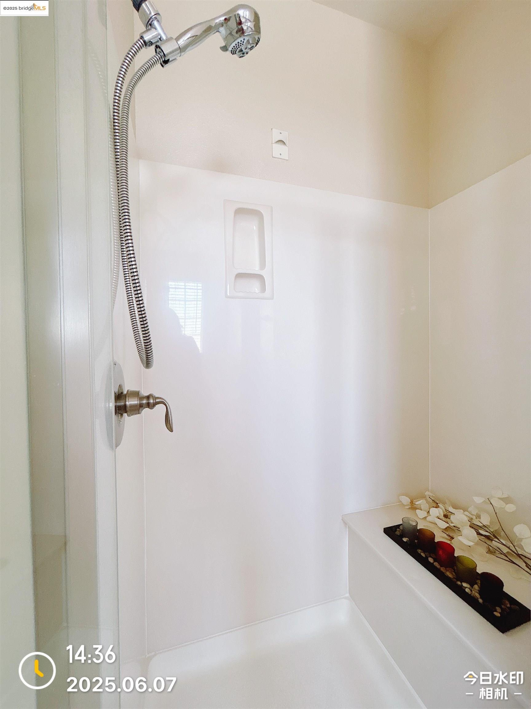 Detail Gallery Image 36 of 45 For 6136 Old Quarry Loop, Oakland,  CA 94605 - 2 Beds | 2/1 Baths