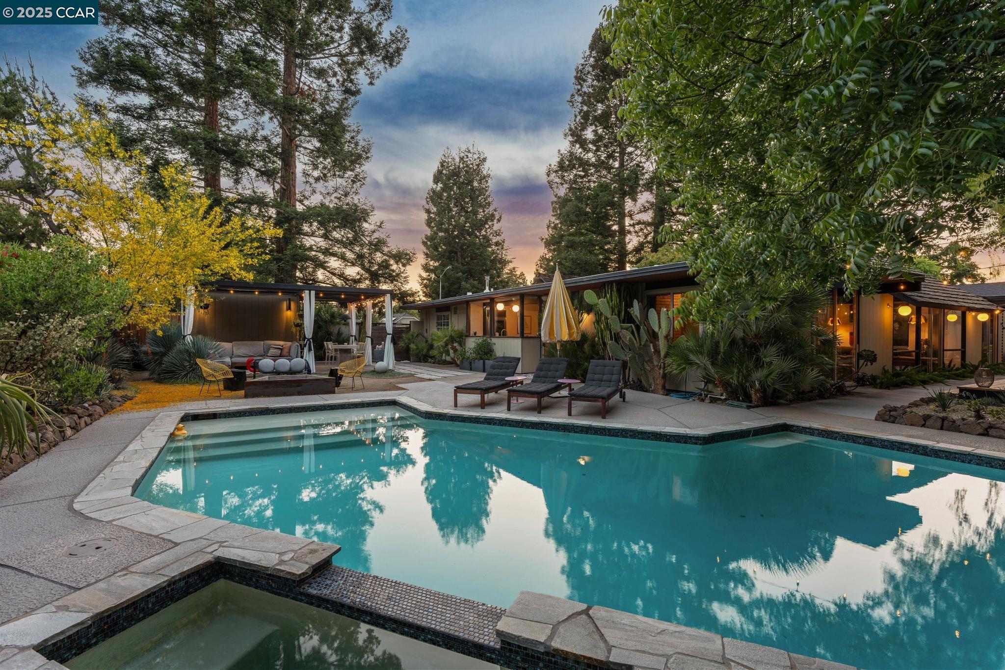 Detail Gallery Image 2 of 60 For 232 Clyde Dr, Walnut Creek,  CA 94598 - 4 Beds | 2 Baths