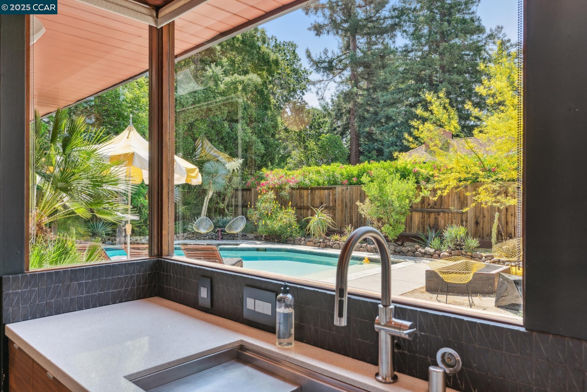 Detail Gallery Image 23 of 58 For 232 Clyde Dr, Walnut Creek,  CA 94598 - 4 Beds | 2 Baths