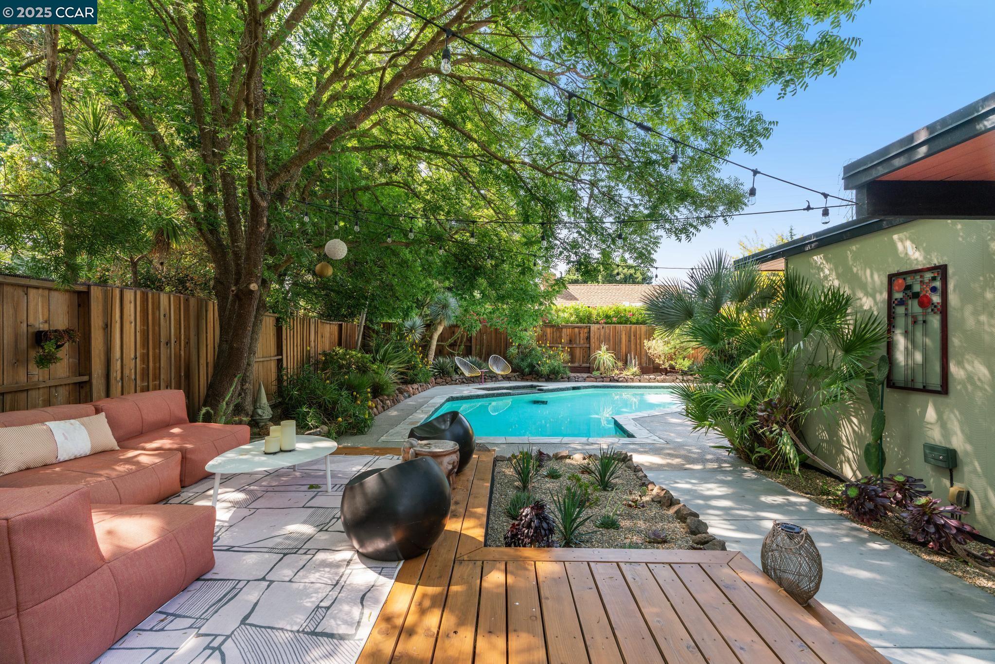 Detail Gallery Image 44 of 58 For 232 Clyde Dr, Walnut Creek,  CA 94598 - 4 Beds | 2 Baths