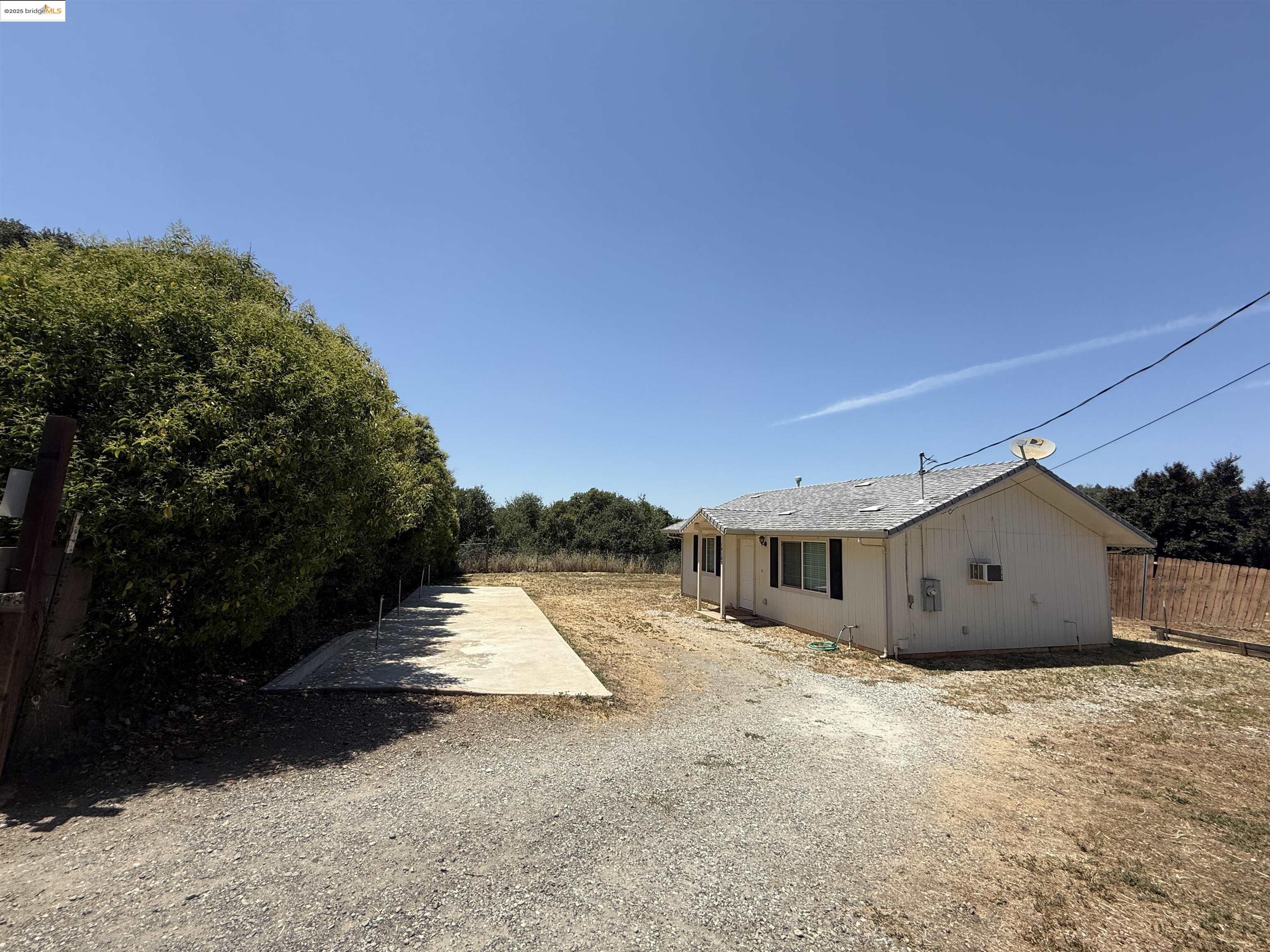 Detail Gallery Image 4 of 31 For 16100 Jacksonville Rd., Jamestown,  CA 95327 - 2 Beds | 1 Baths