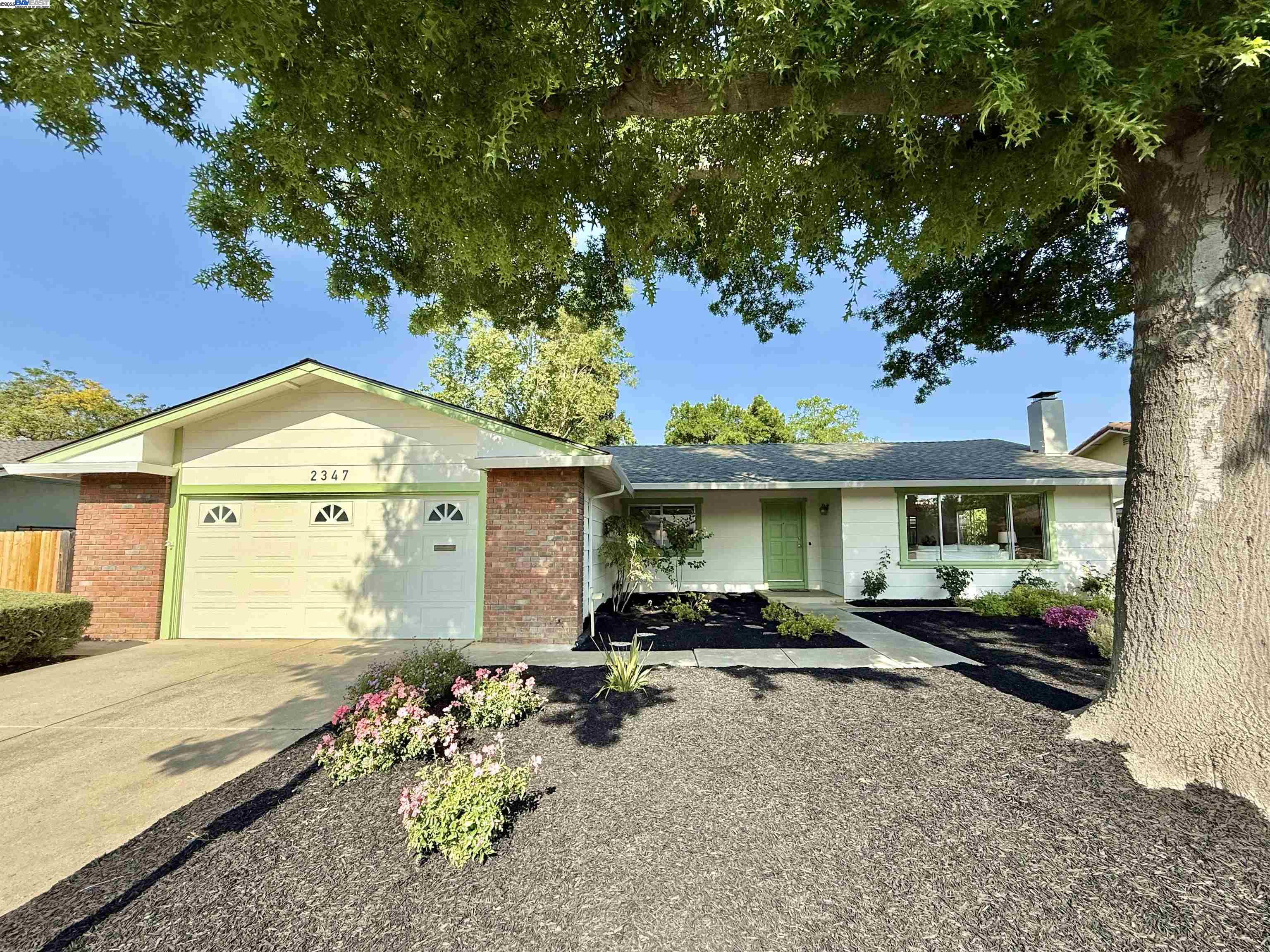 Front Image Thumbnail for BE41099791