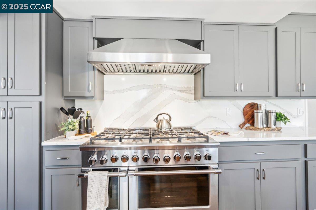 Detail Gallery Image 19 of 59 For 739 Devils Drop Ct, Richmond,  CA 94803 - 6 Beds | 2/1 Baths