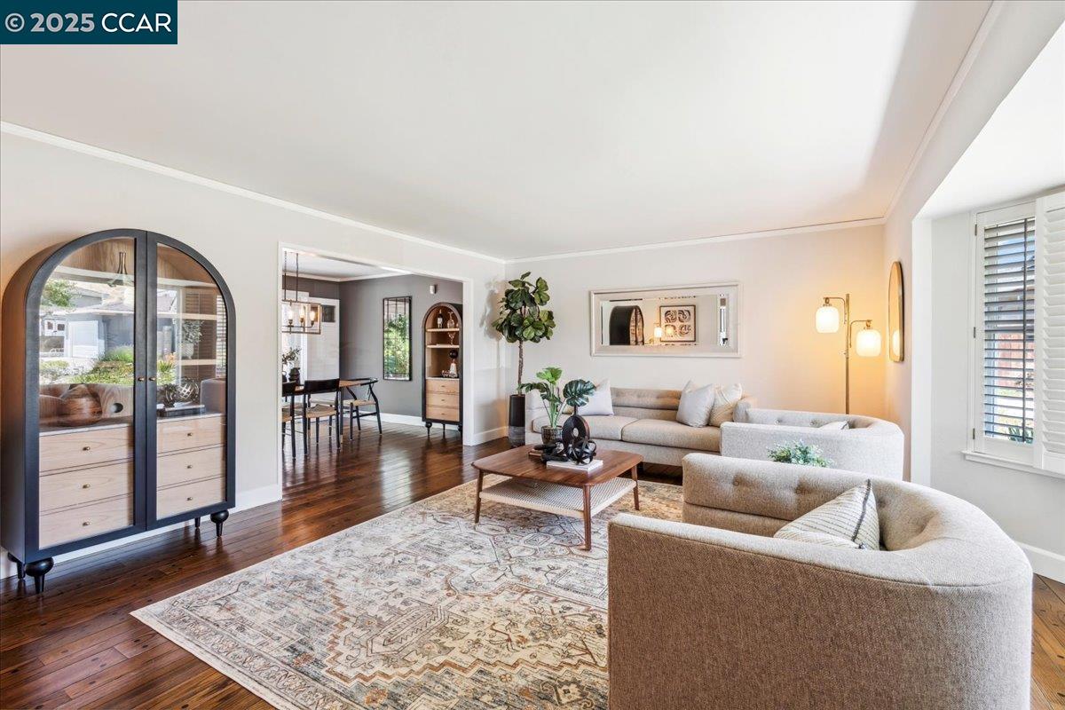 Detail Gallery Image 8 of 59 For 739 Devils Drop Ct, Richmond,  CA 94803 - 6 Beds | 2/1 Baths
