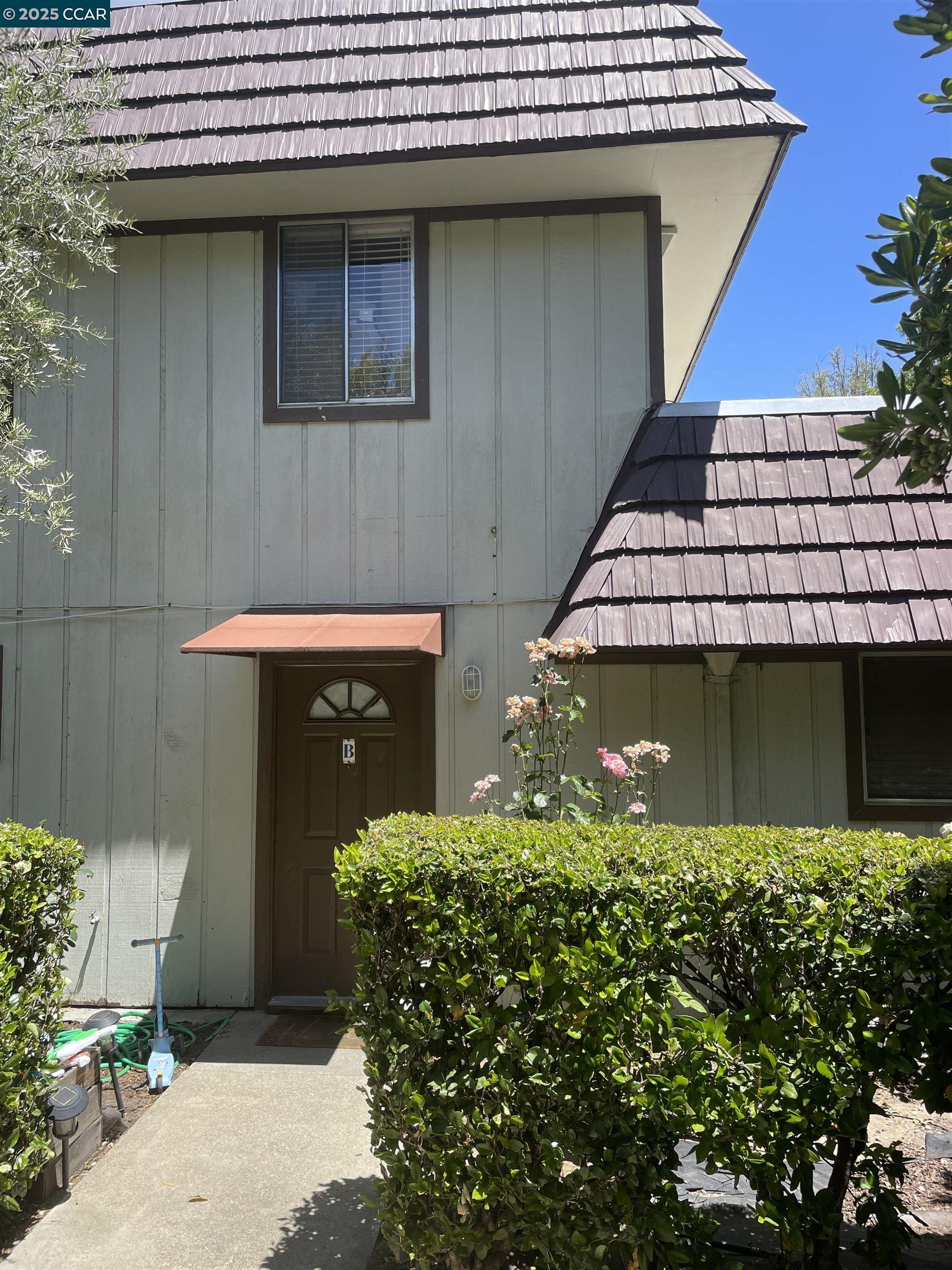 Detail Gallery Image 1 of 3 For 2005 Sierra Rd, Concord,  CA 94518 - – Beds | – Baths